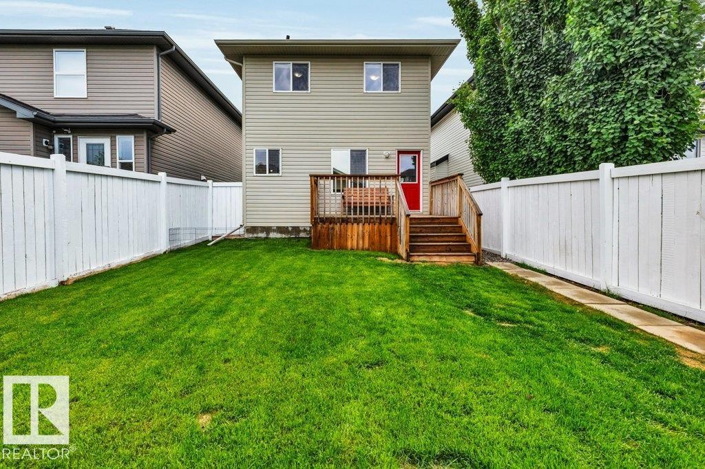 7685 Schmid Crescent, Edmonton, AB