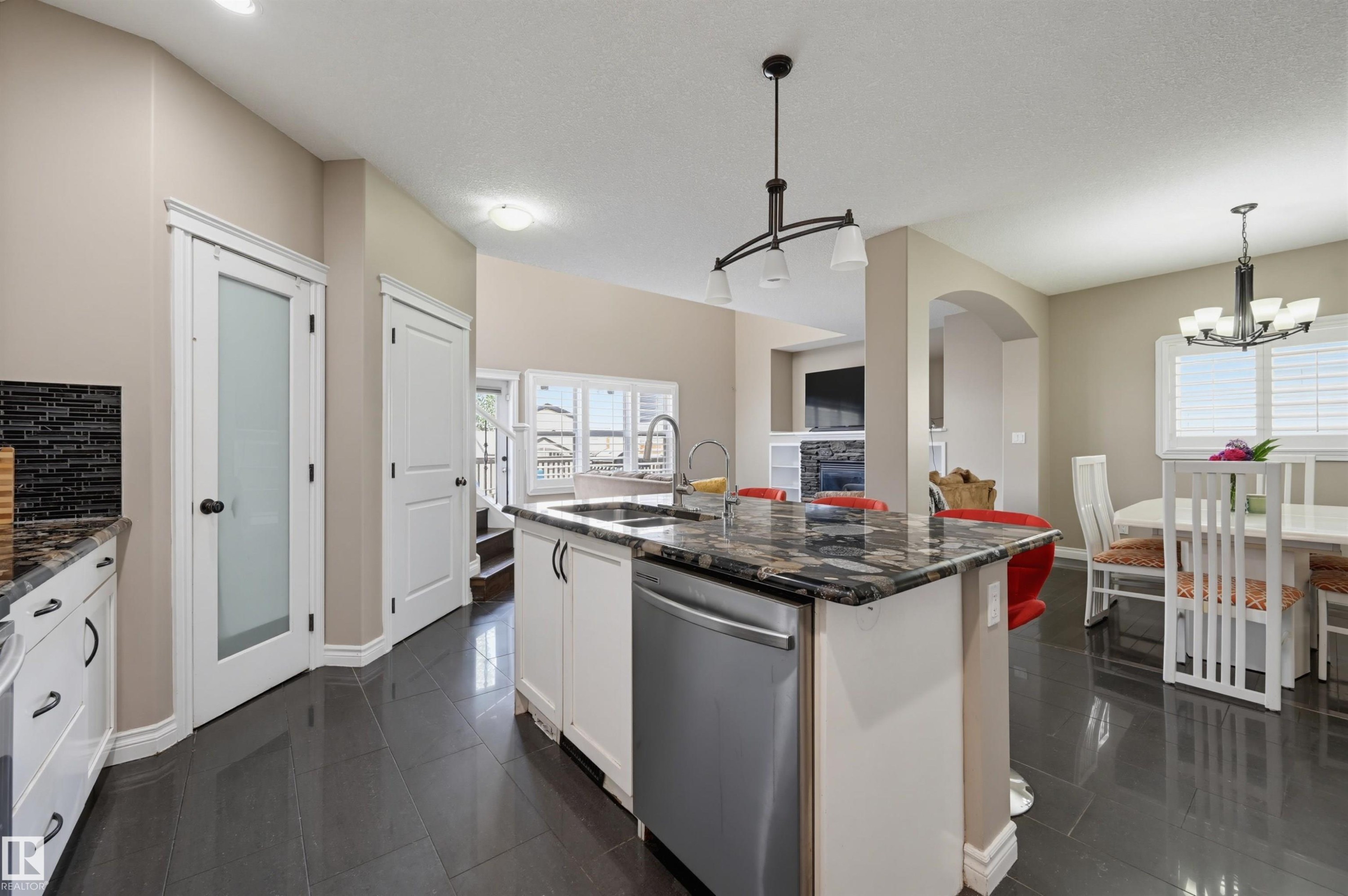 Kitchen - 21928 97 Avenue Nw, Edmonton, AB - Indoor Photo Showing Kitchen With Upgraded Kitchen