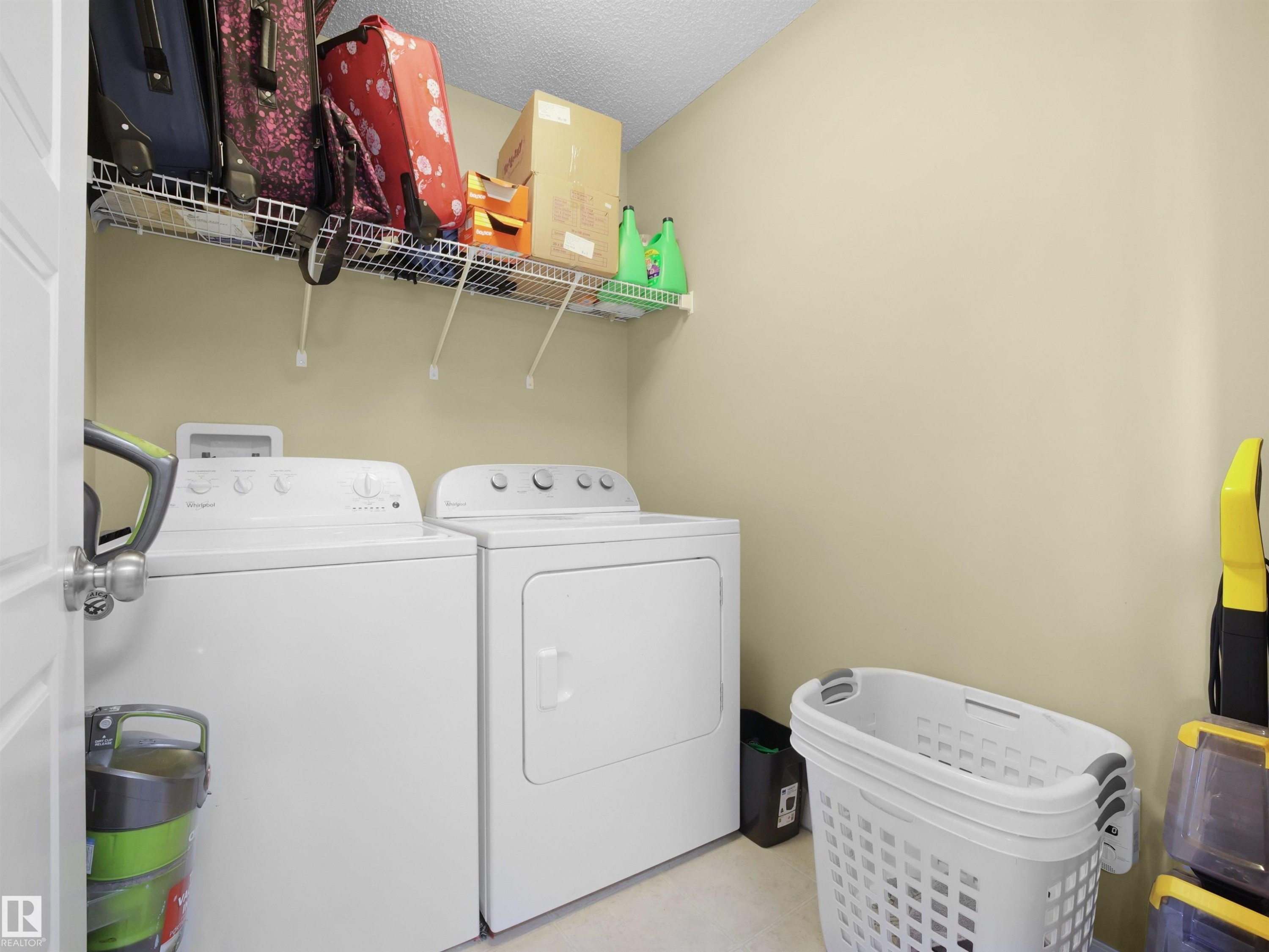9055 Cooper Link Link, Edmonton, AB