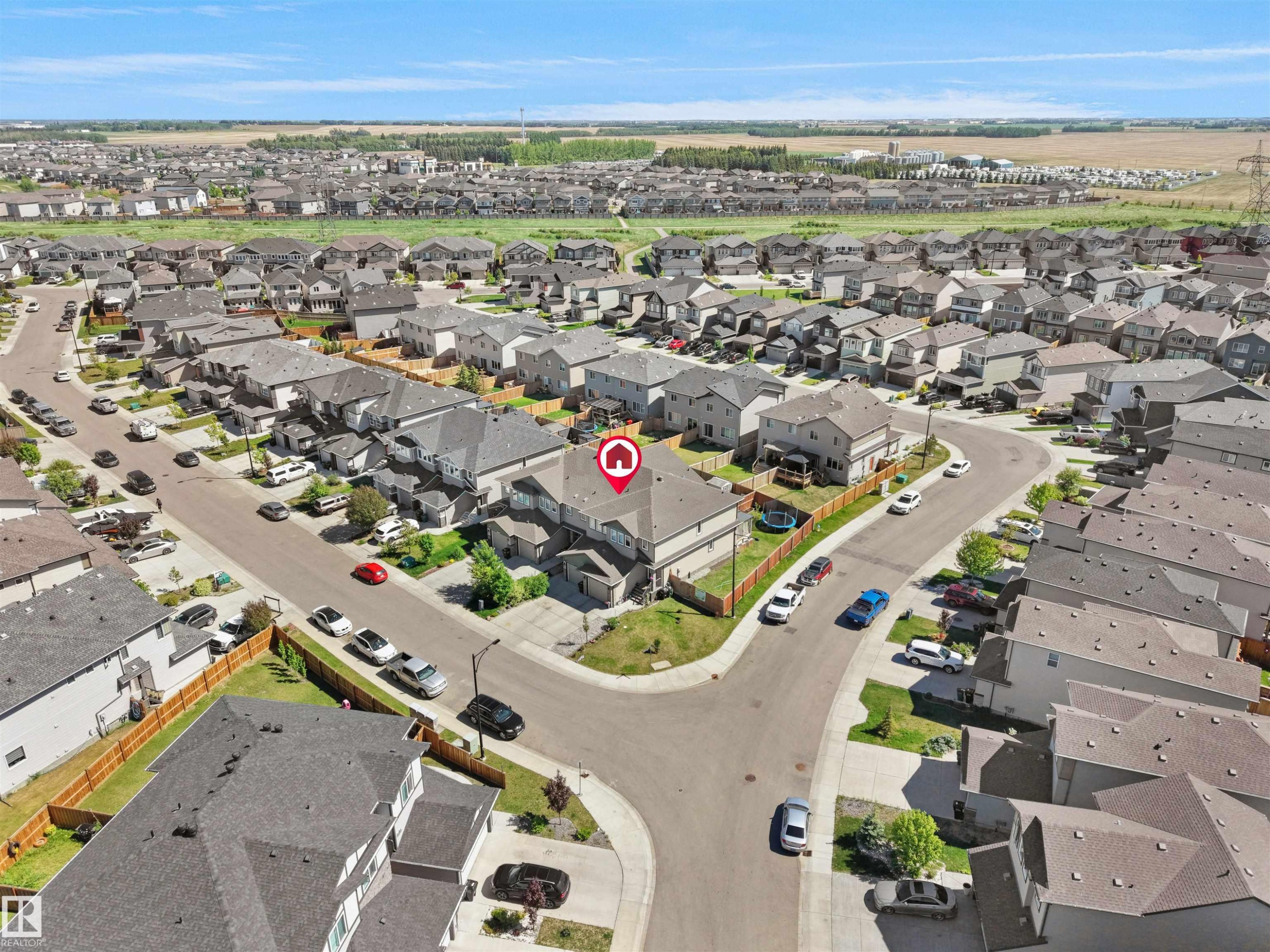 9055 Cooper Link Link, Edmonton, AB