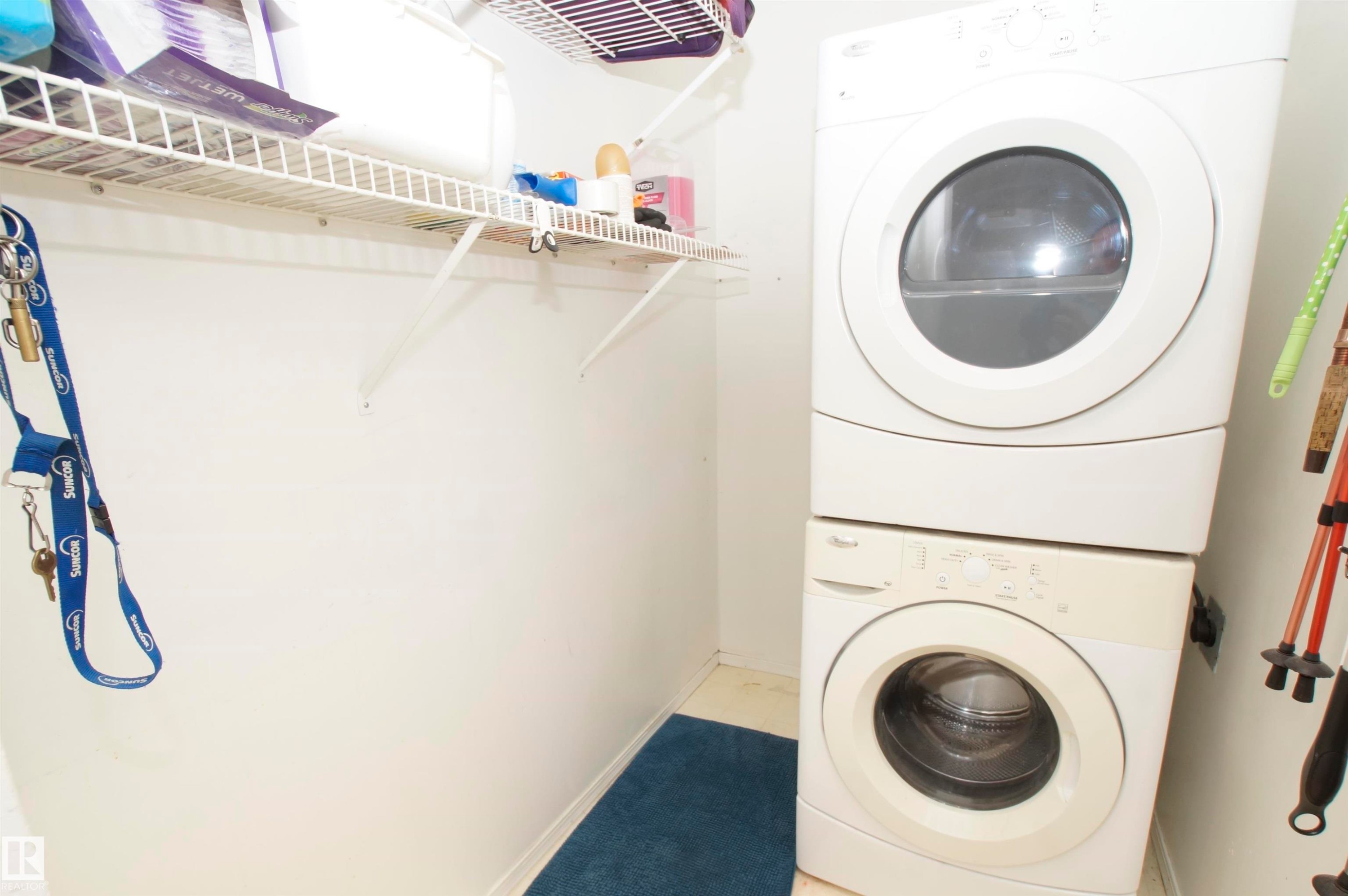 #235 4404 122 St Nw, Edmonton, AB - Indoor Photo Showing Laundry Room