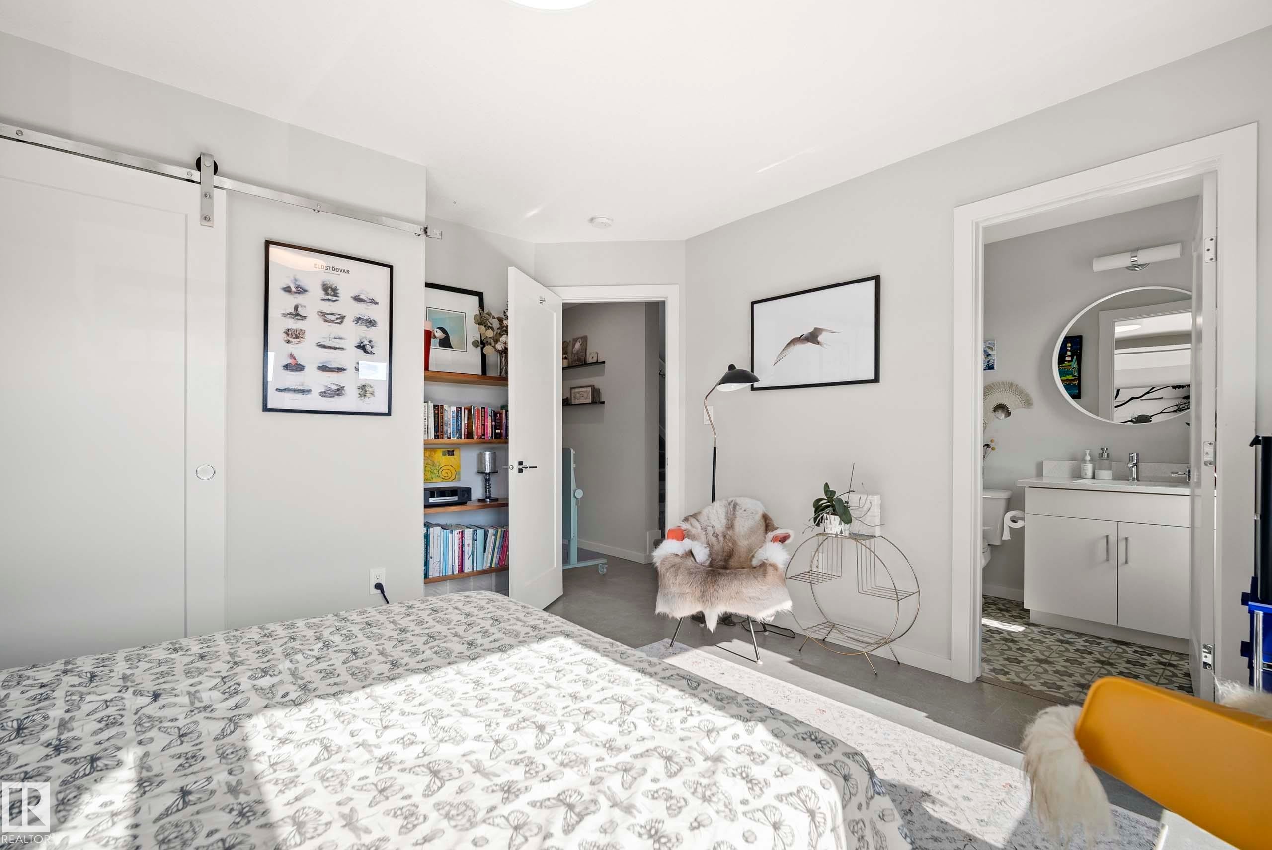 #16 1304 Rutherford Rd Sw, Edmonton, AB - Indoor Photo Showing Bedroom
