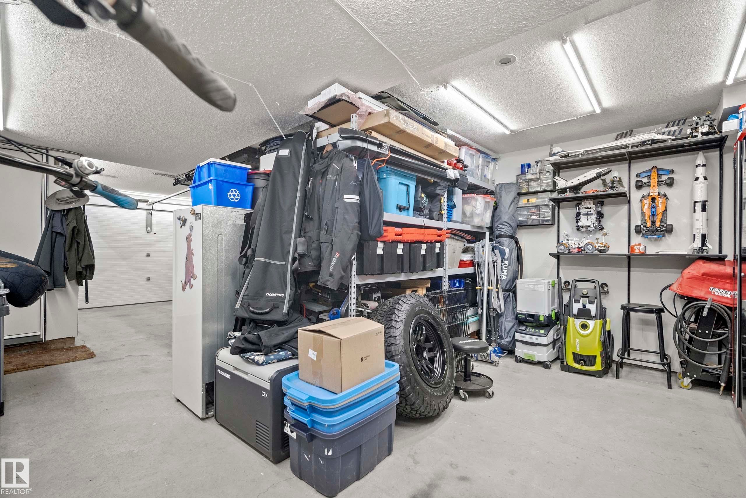 #16 1304 Rutherford Rd Sw, Edmonton, AB - Indoor With Storage