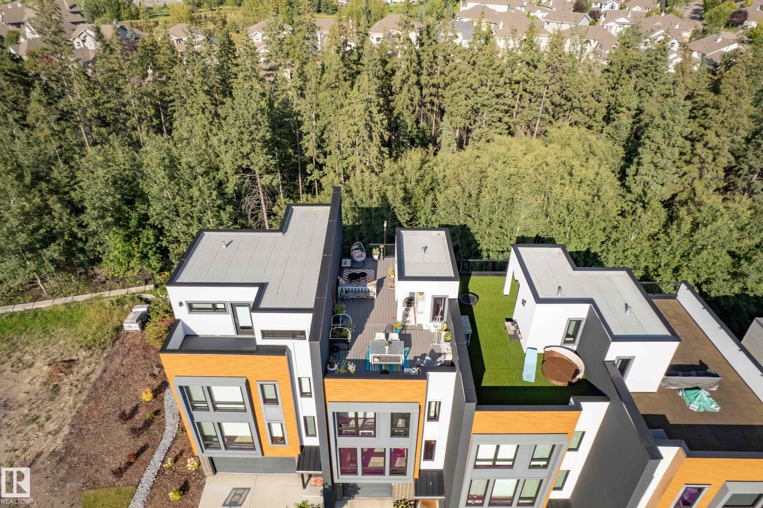 #16 1304 Rutherford Rd Sw, Edmonton, AB - Outdoor