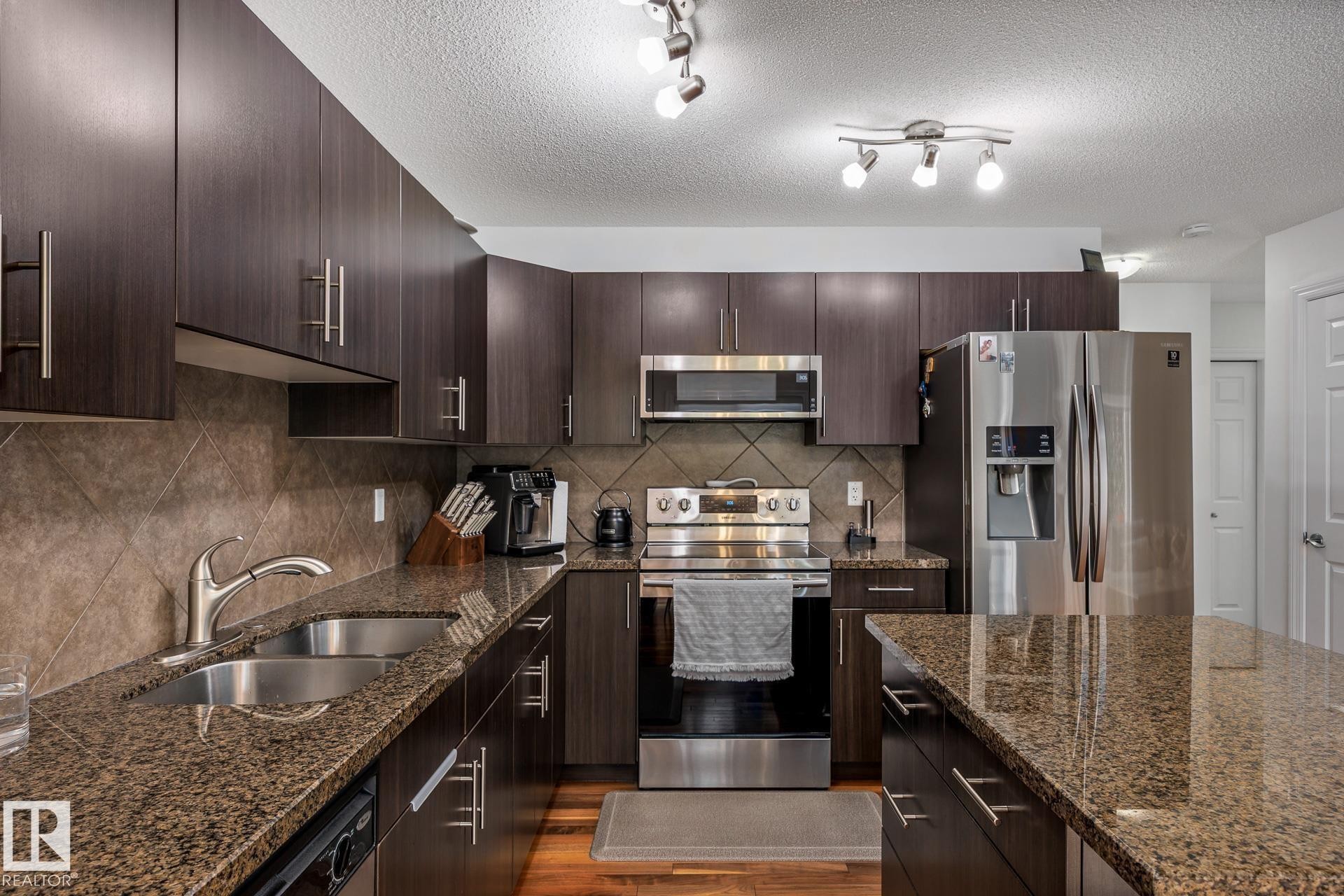 4912 213 Street, Edmonton, AB
