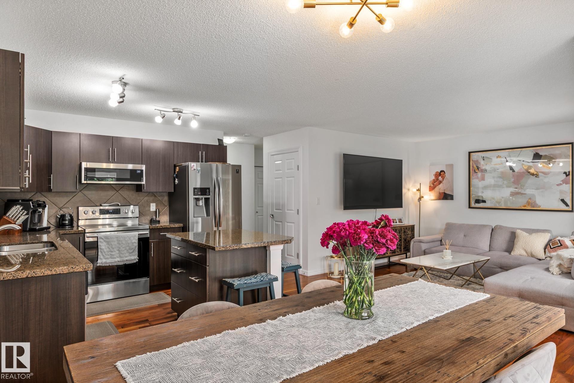 4912 213 Street, Edmonton, AB