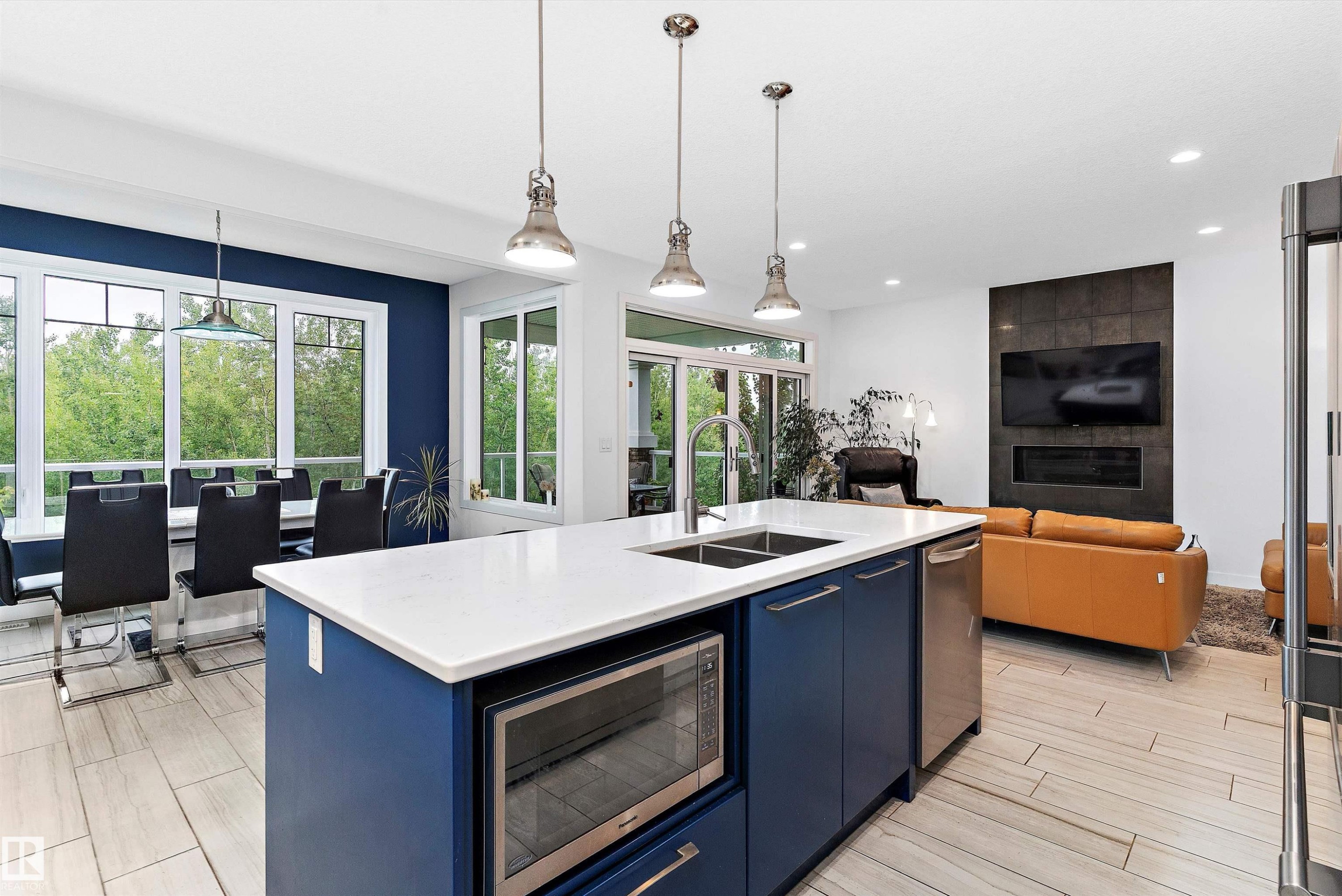 1756 Tanager Close, Edmonton, AB