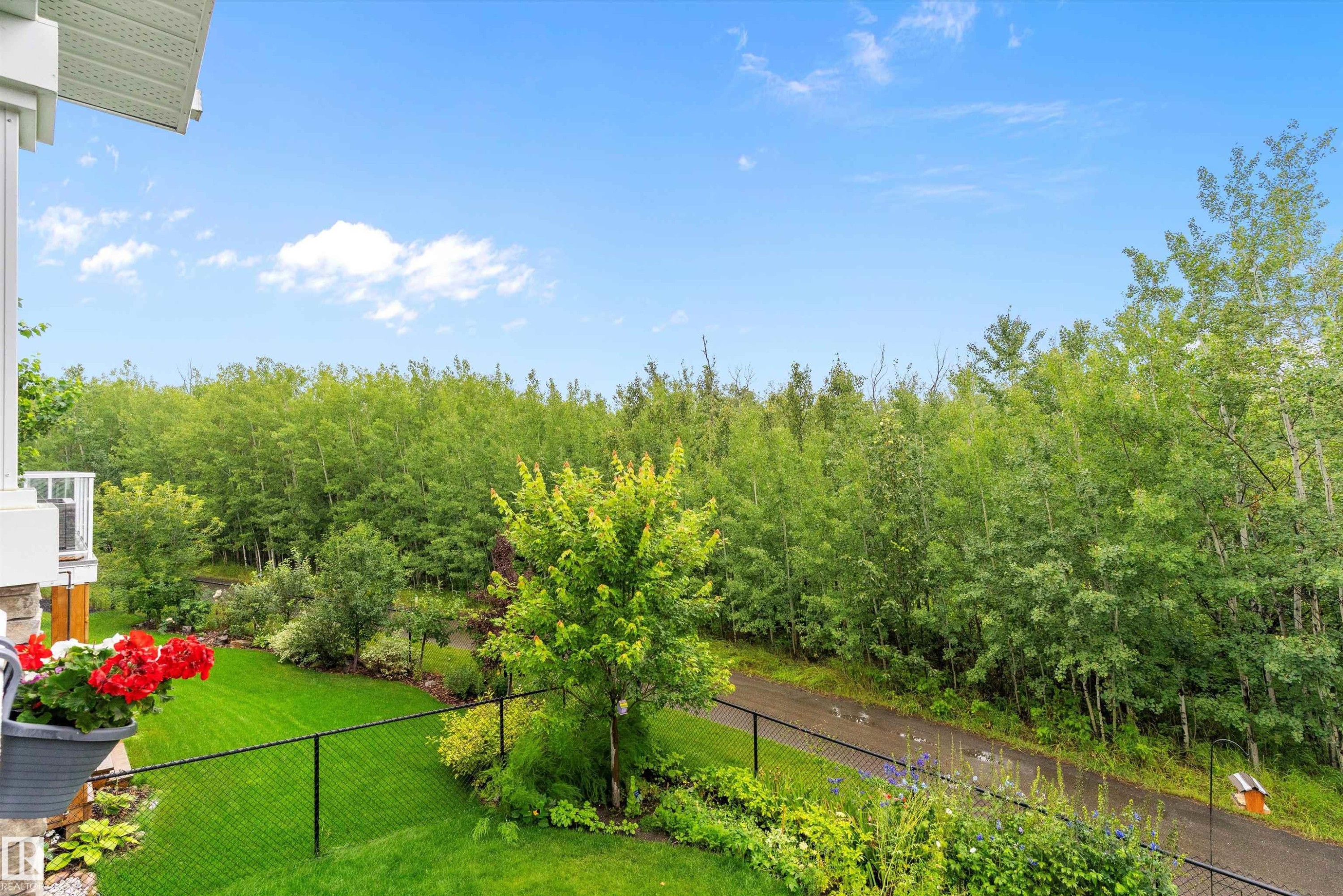 1756 Tanager Close, Edmonton, AB