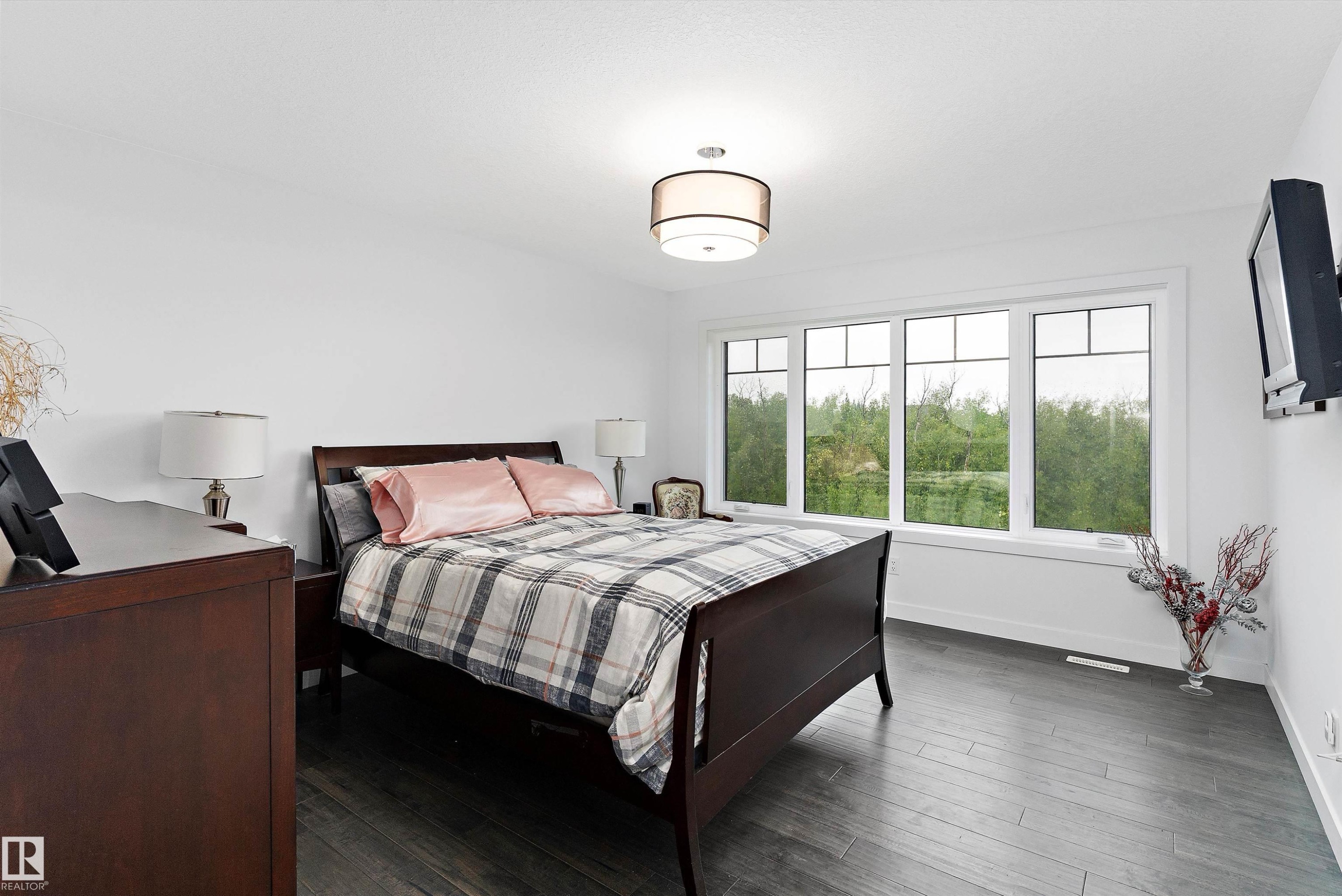 1756 Tanager Close, Edmonton, AB