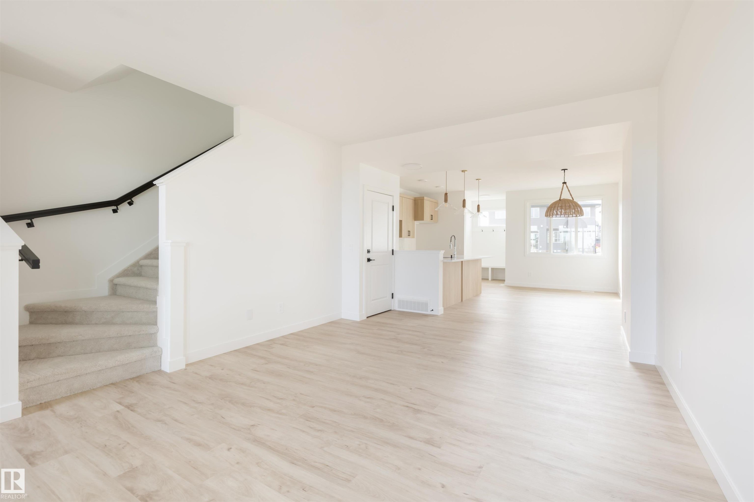 2630 62 Street, Edmonton, AB - Indoor Photo Showing Other Room