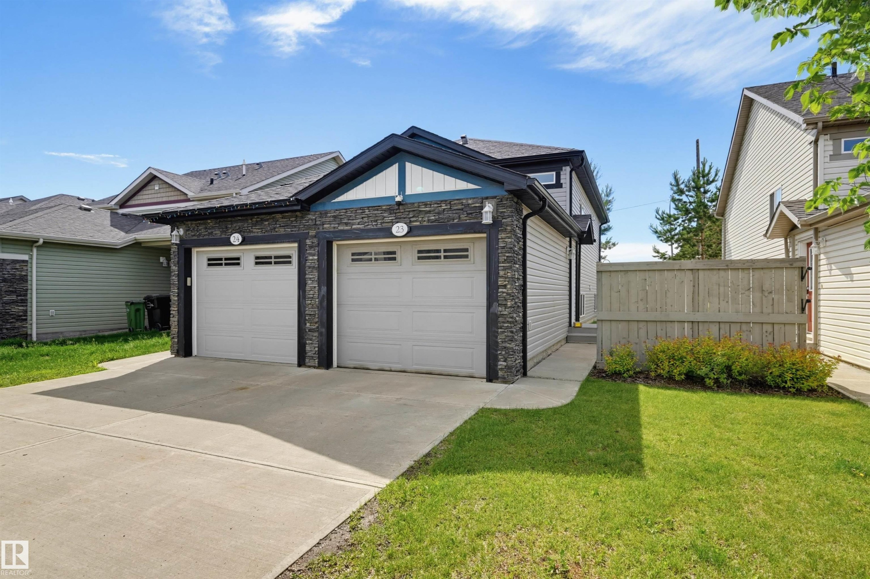 23 6520 2 Avenue, Edmonton, AB