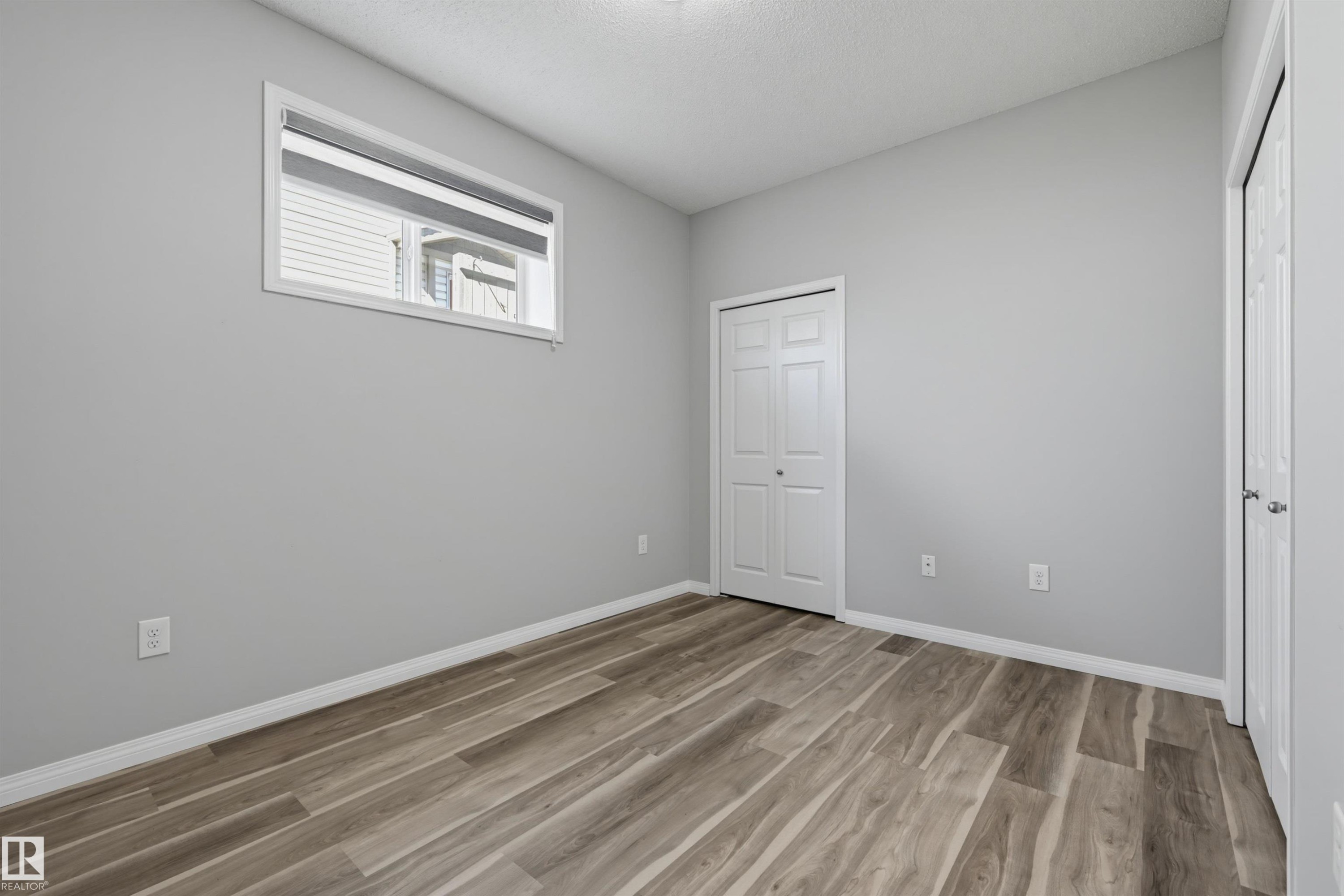 23 6520 2 Avenue, Edmonton, AB