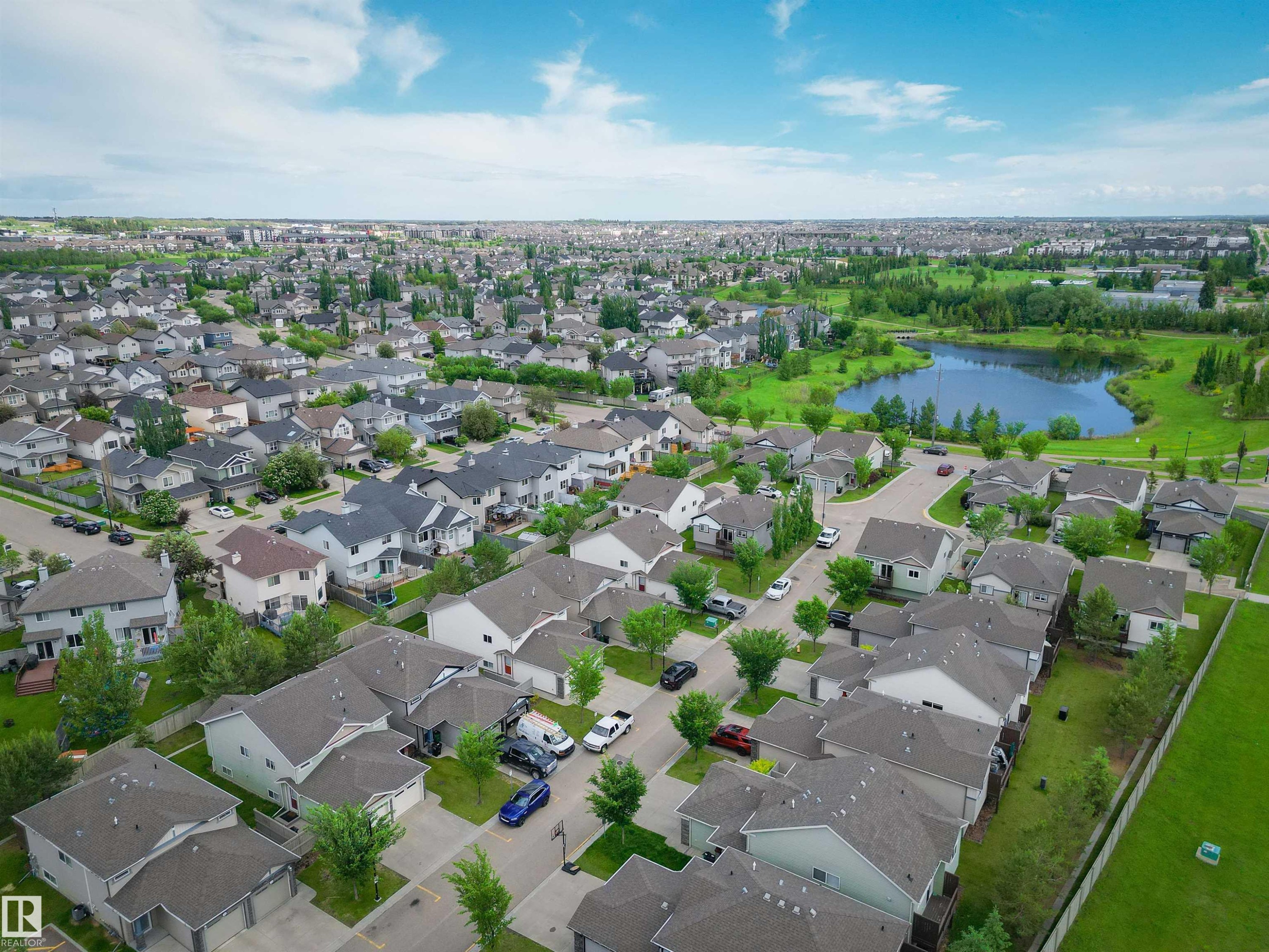23 6520 2 Avenue, Edmonton, AB