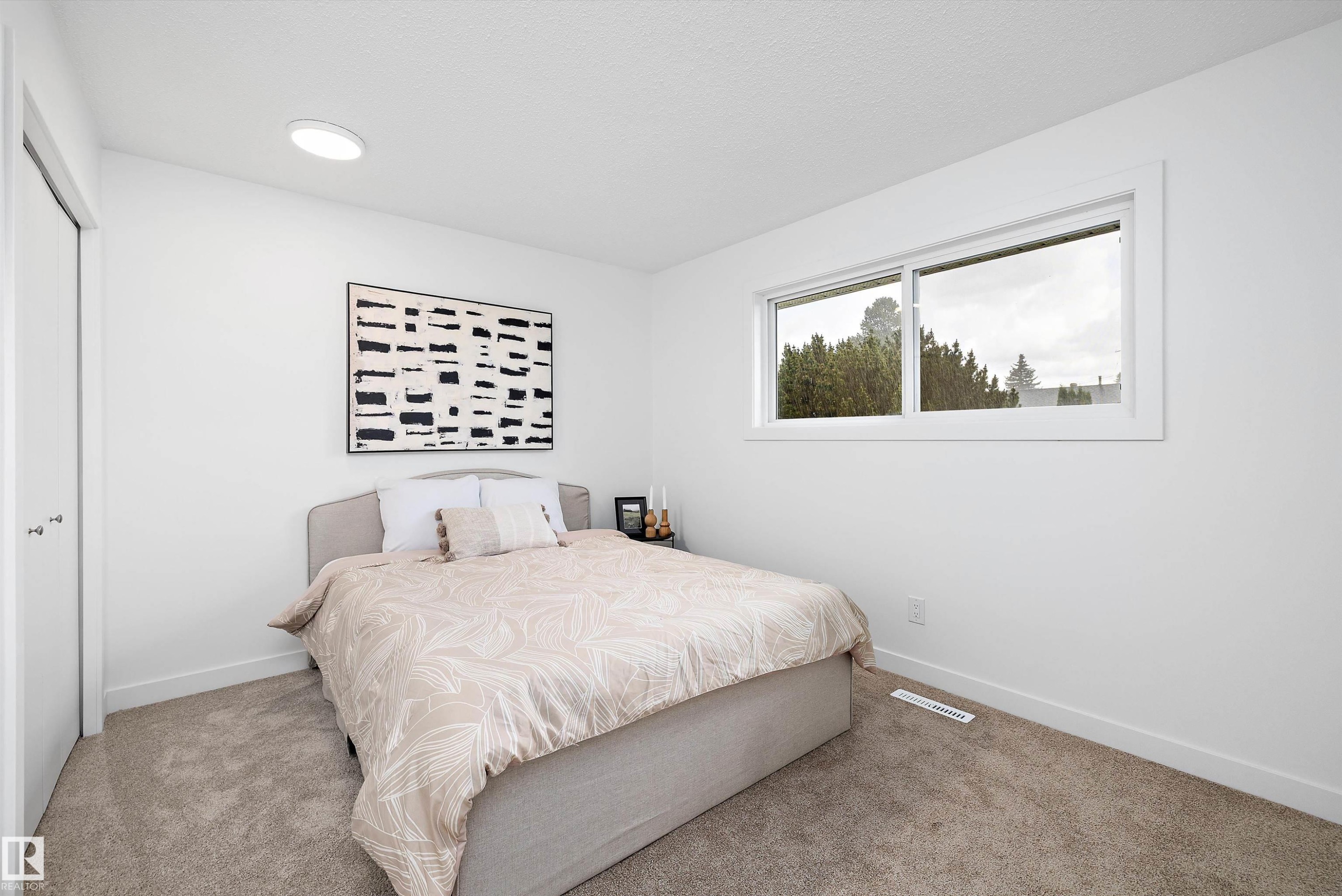7004 93 Avenue, Edmonton, AB
