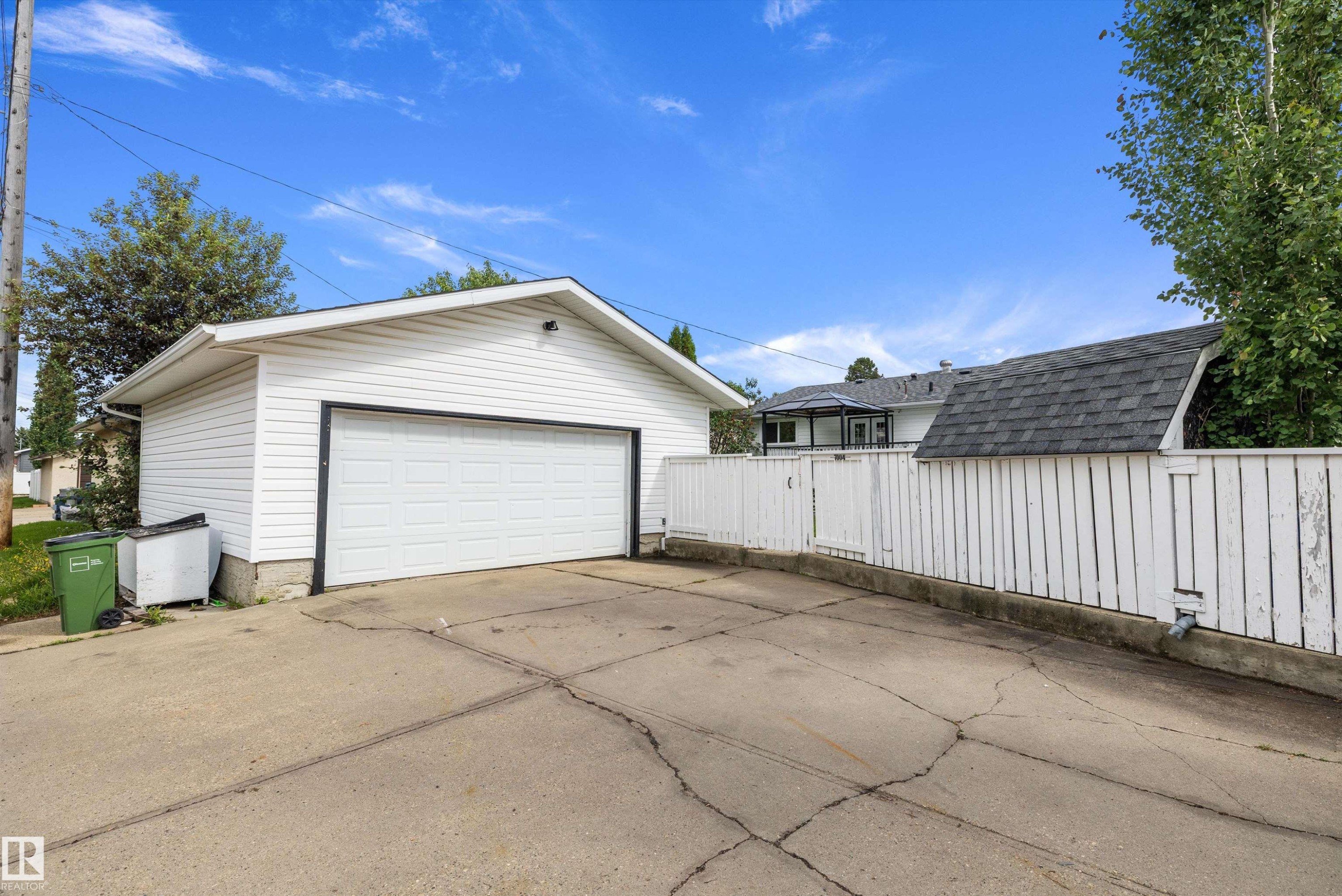 7004 93 Avenue, Edmonton, AB