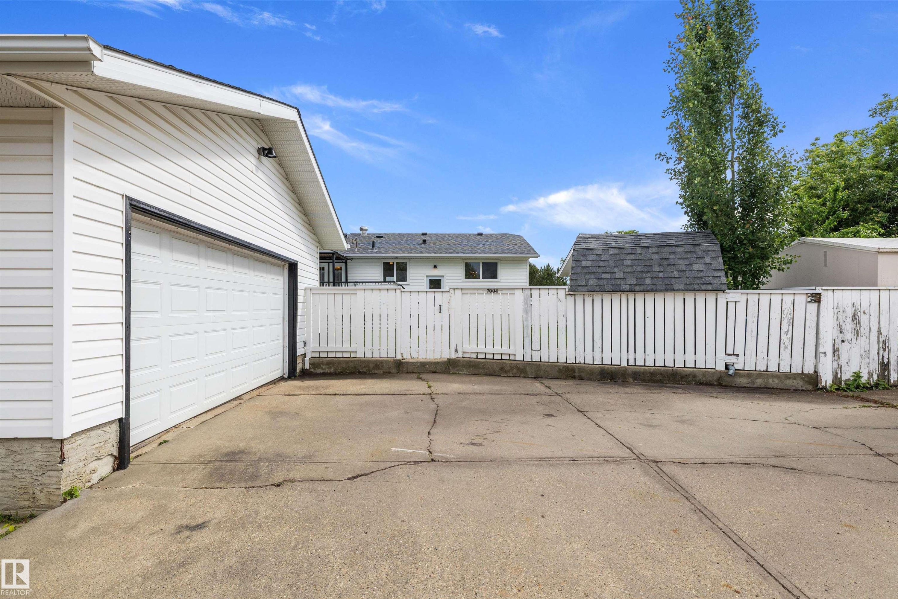 7004 93 Avenue, Edmonton, AB