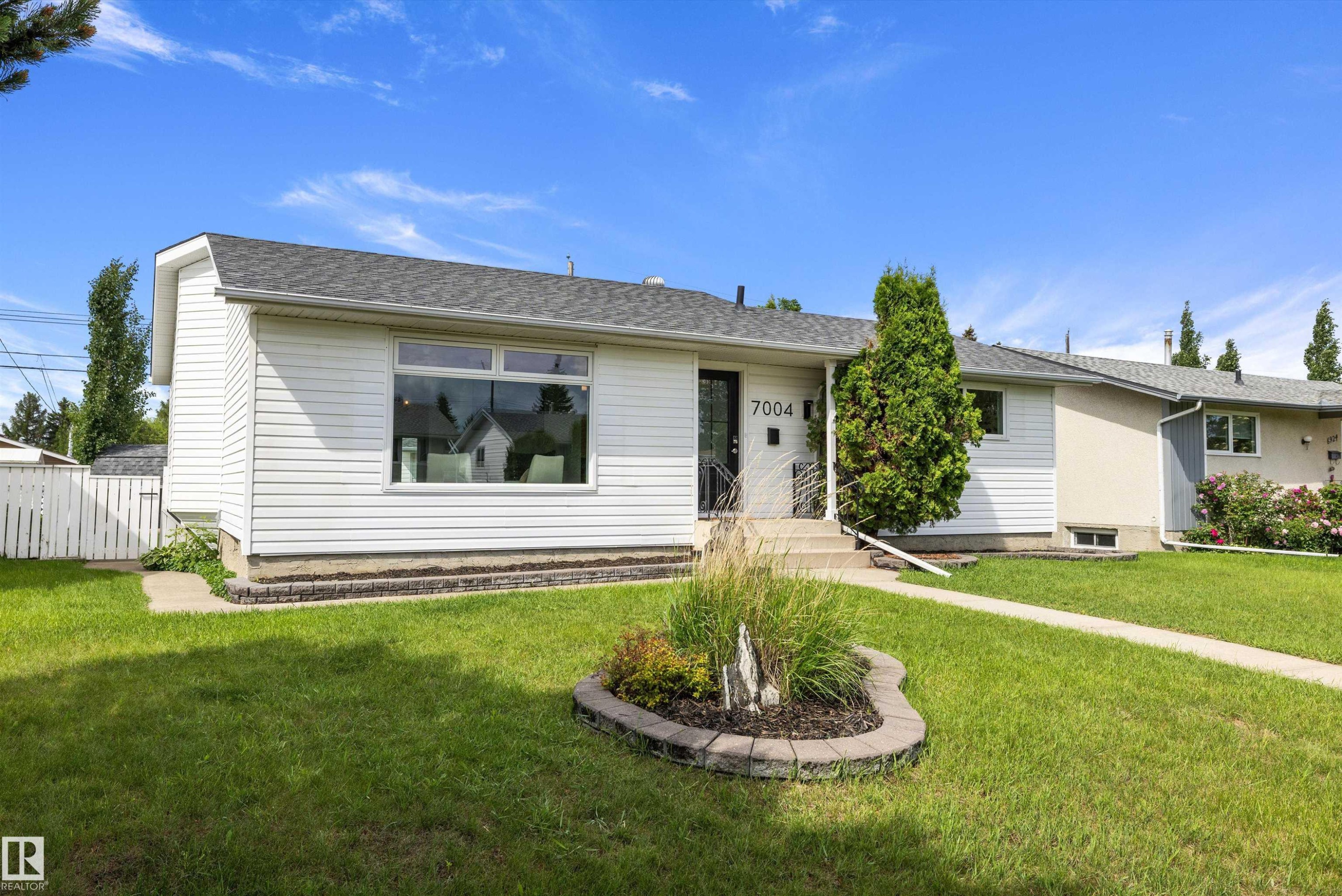 7004 93 Avenue, Edmonton, AB