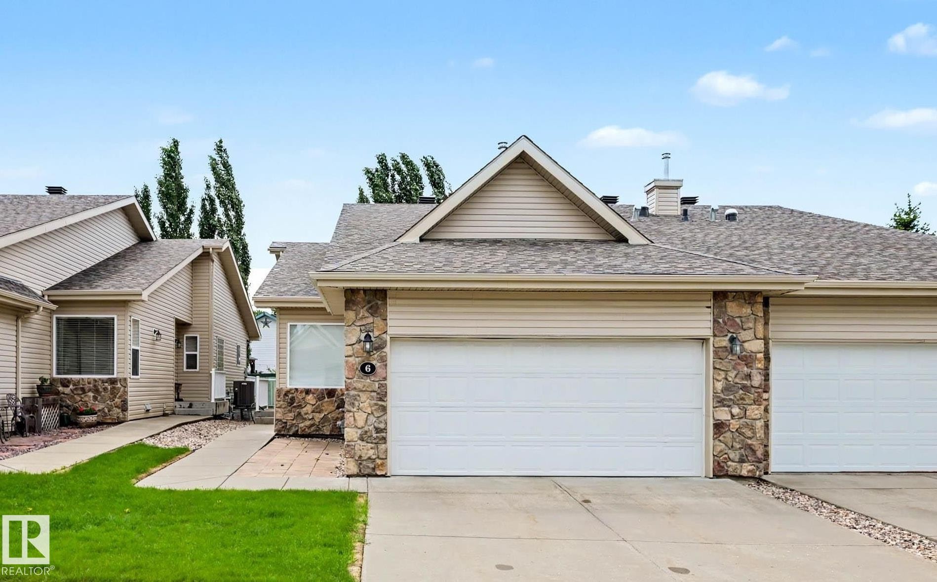 #6 2031 Brennan Cr Nw, Edmonton, AB - Outdoor With Facade