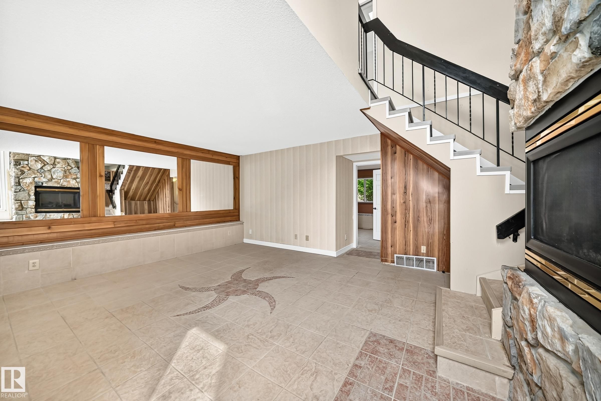 Living room - 18636 71 Avenue, Edmonton, AB