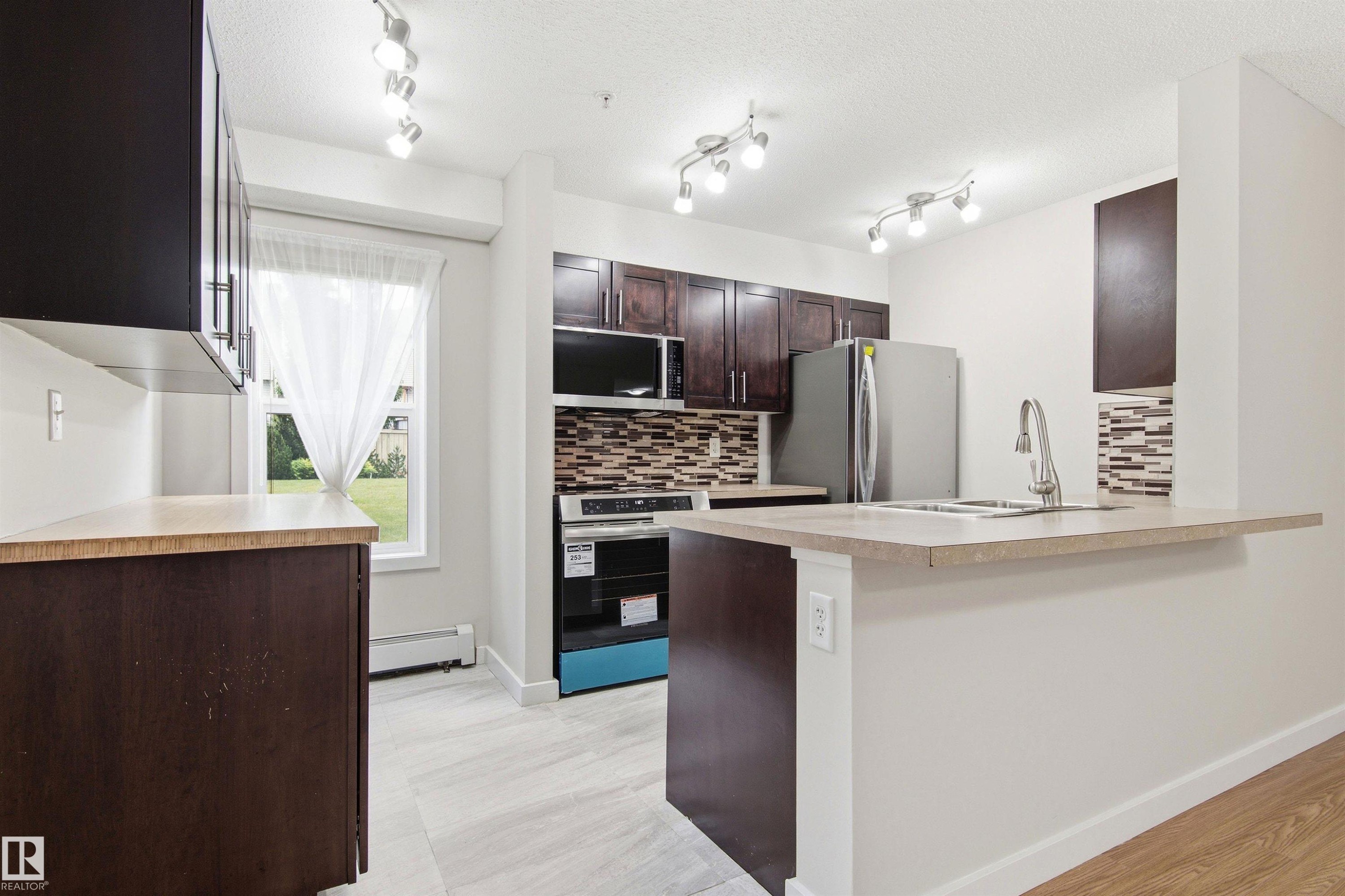 120 534 Watt Boulevard, Edmonton, AB