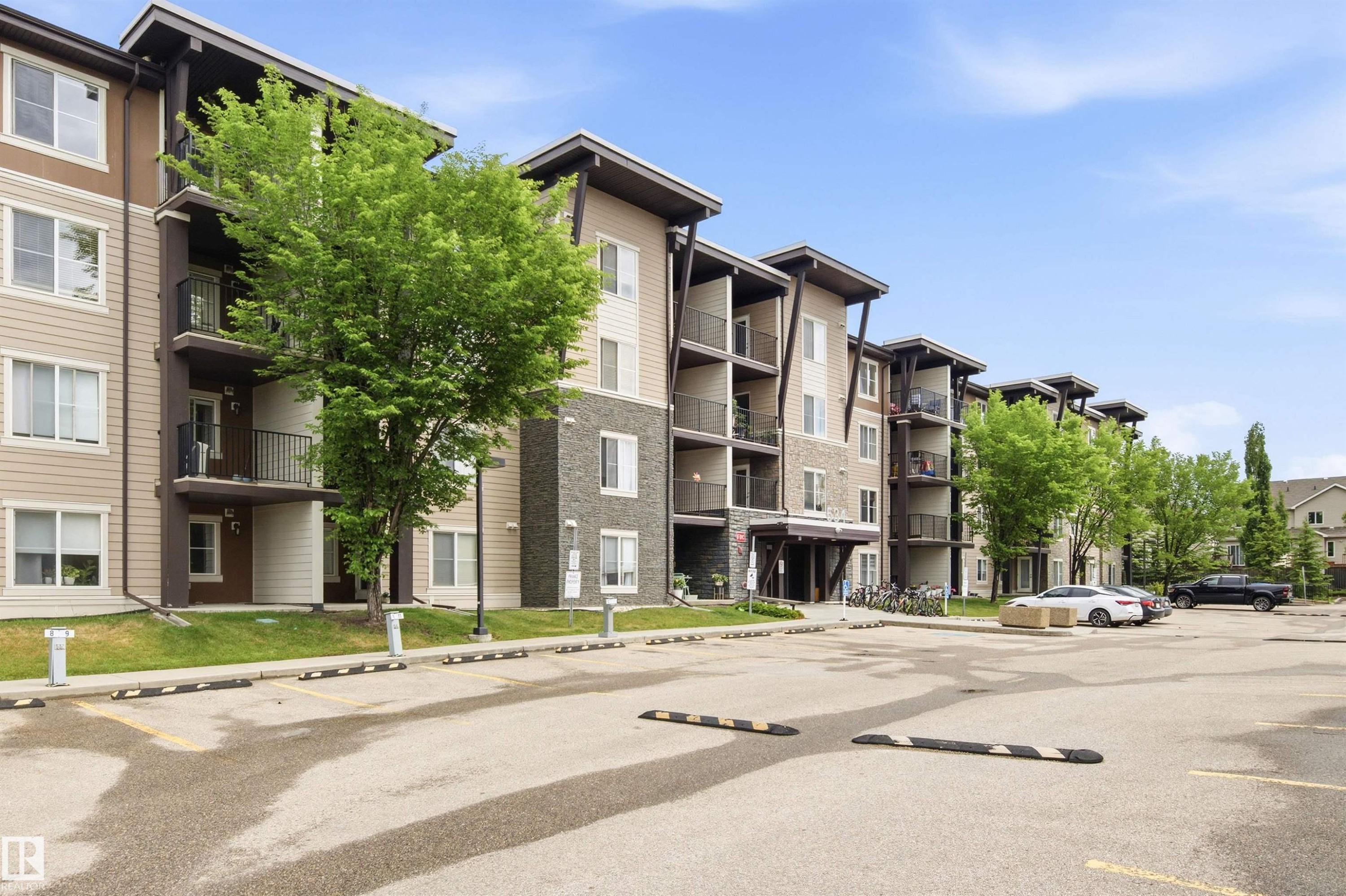120 534 Watt Boulevard, Edmonton, AB