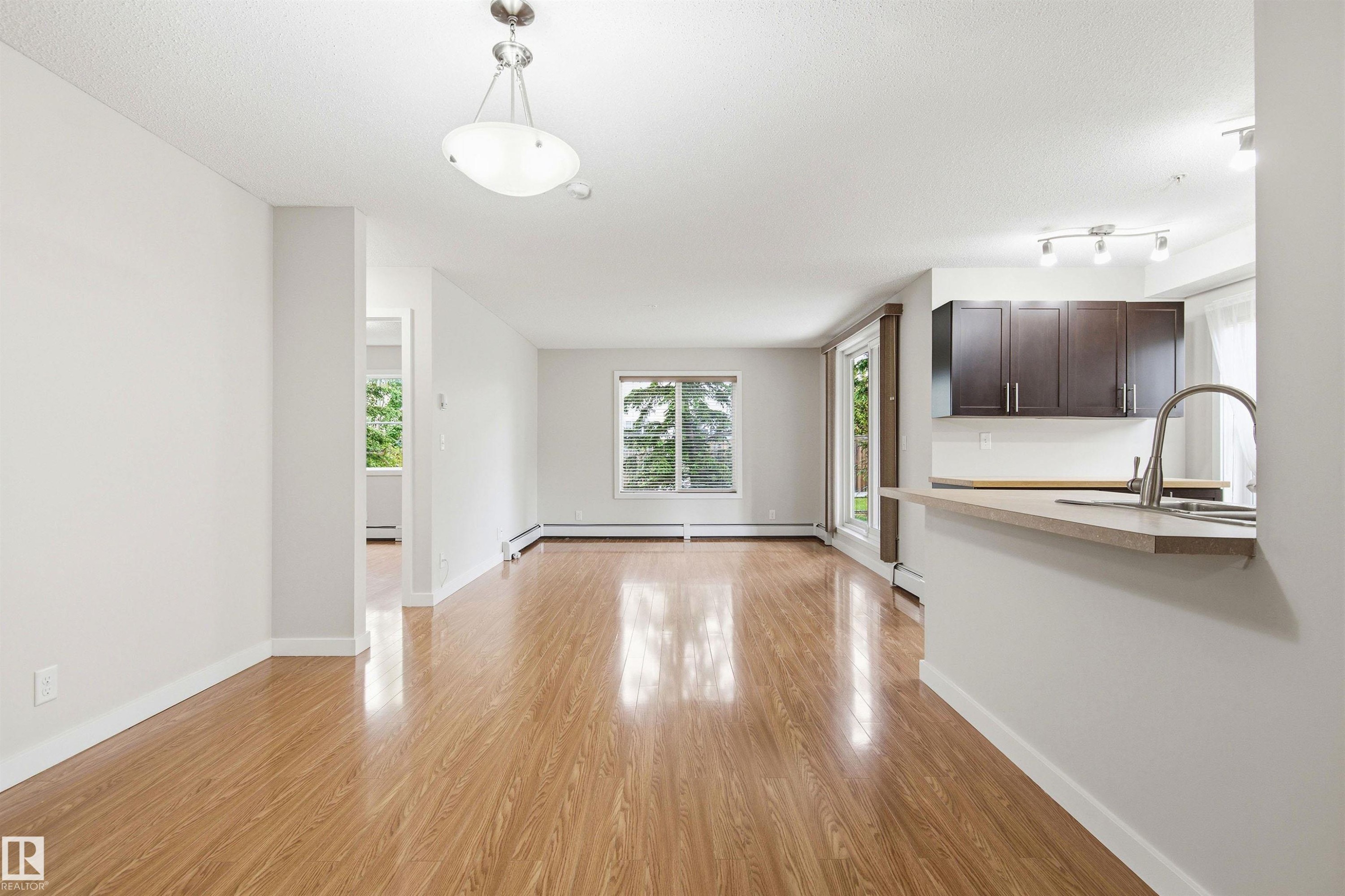 120 534 Watt Boulevard, Edmonton, AB