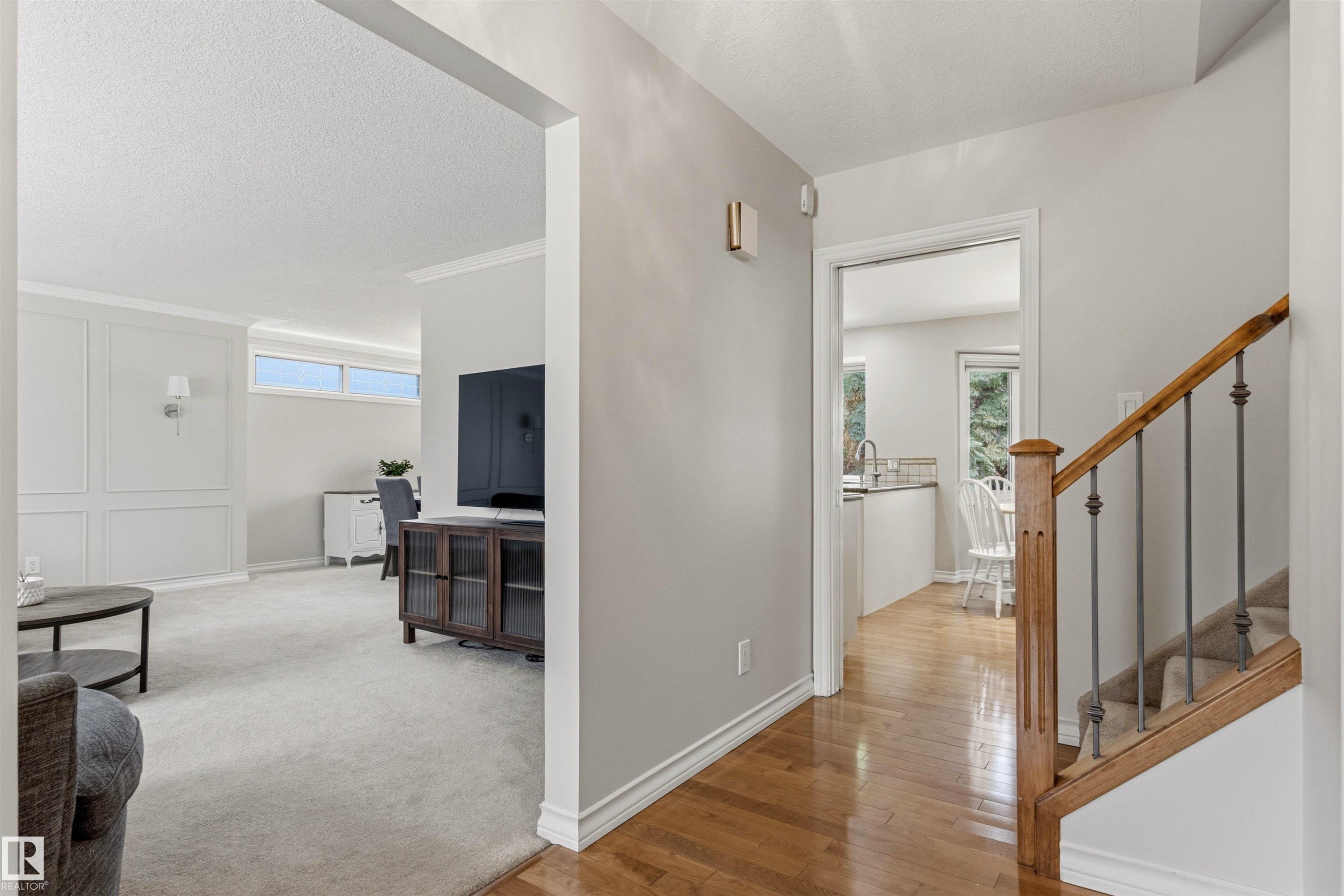 155 Gariepy Crescent, Edmonton, AB