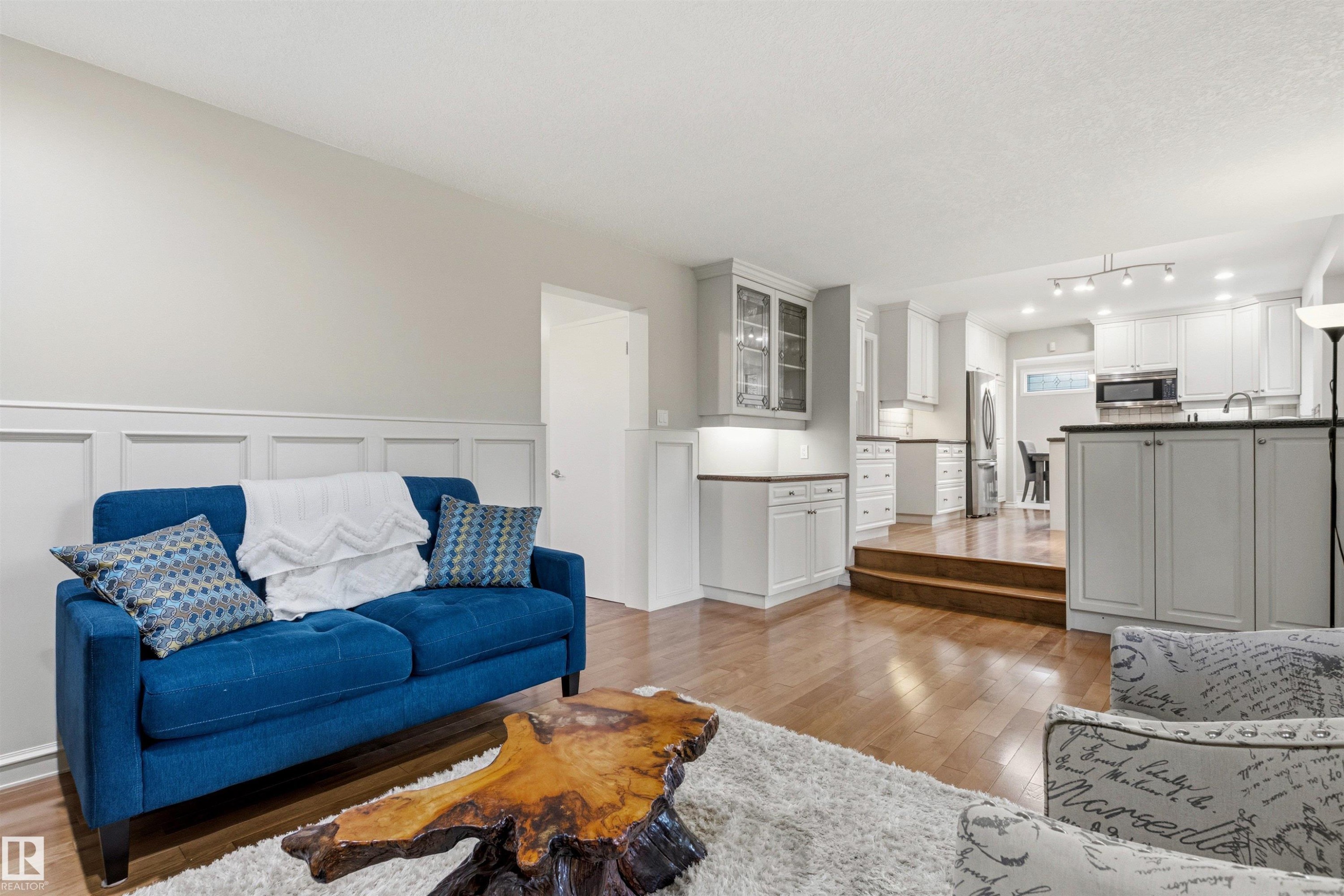155 Gariepy Crescent, Edmonton, AB