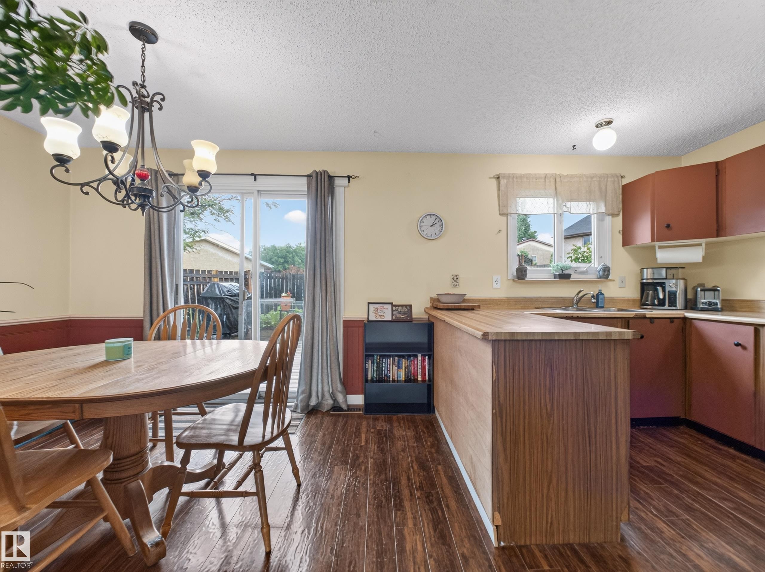 3503 42A Avenue, Edmonton, AB