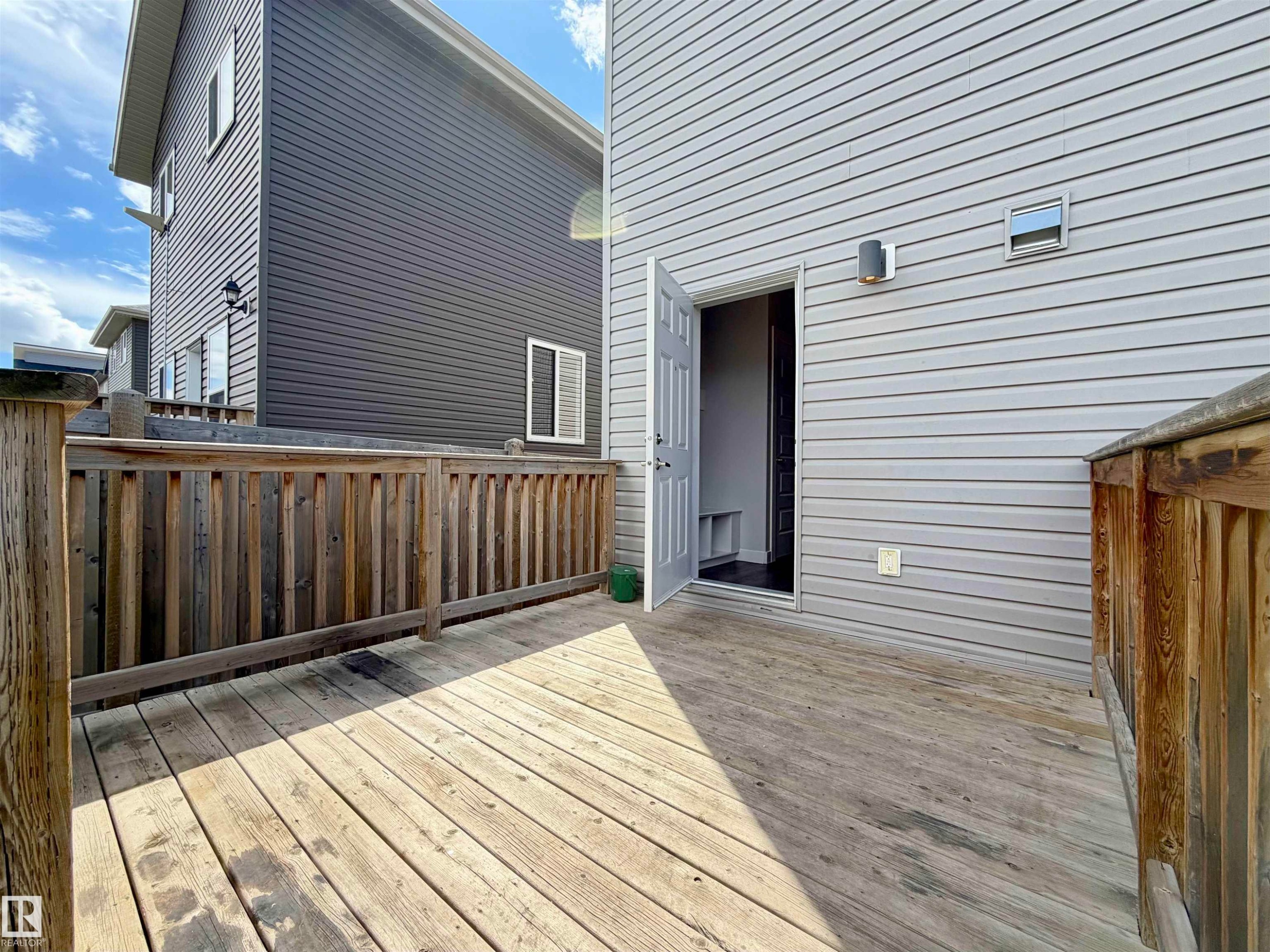 6925 Cardinal Wynd, Edmonton, AB