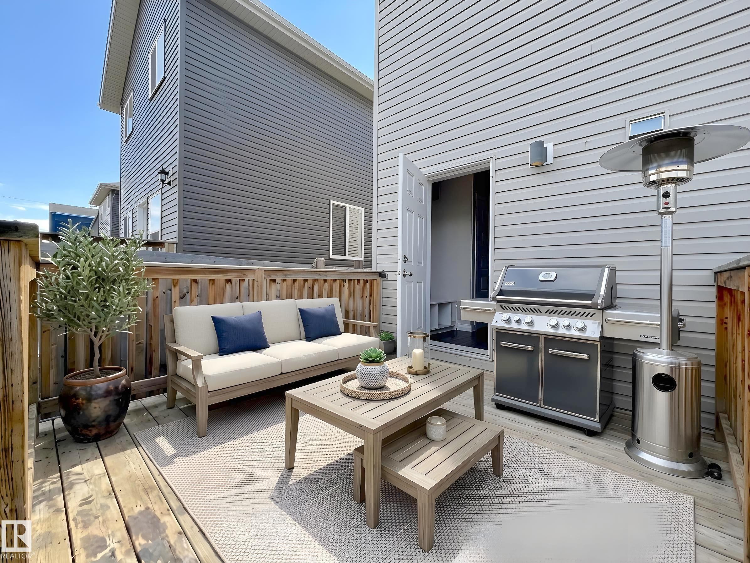 6925 Cardinal Wynd, Edmonton, AB