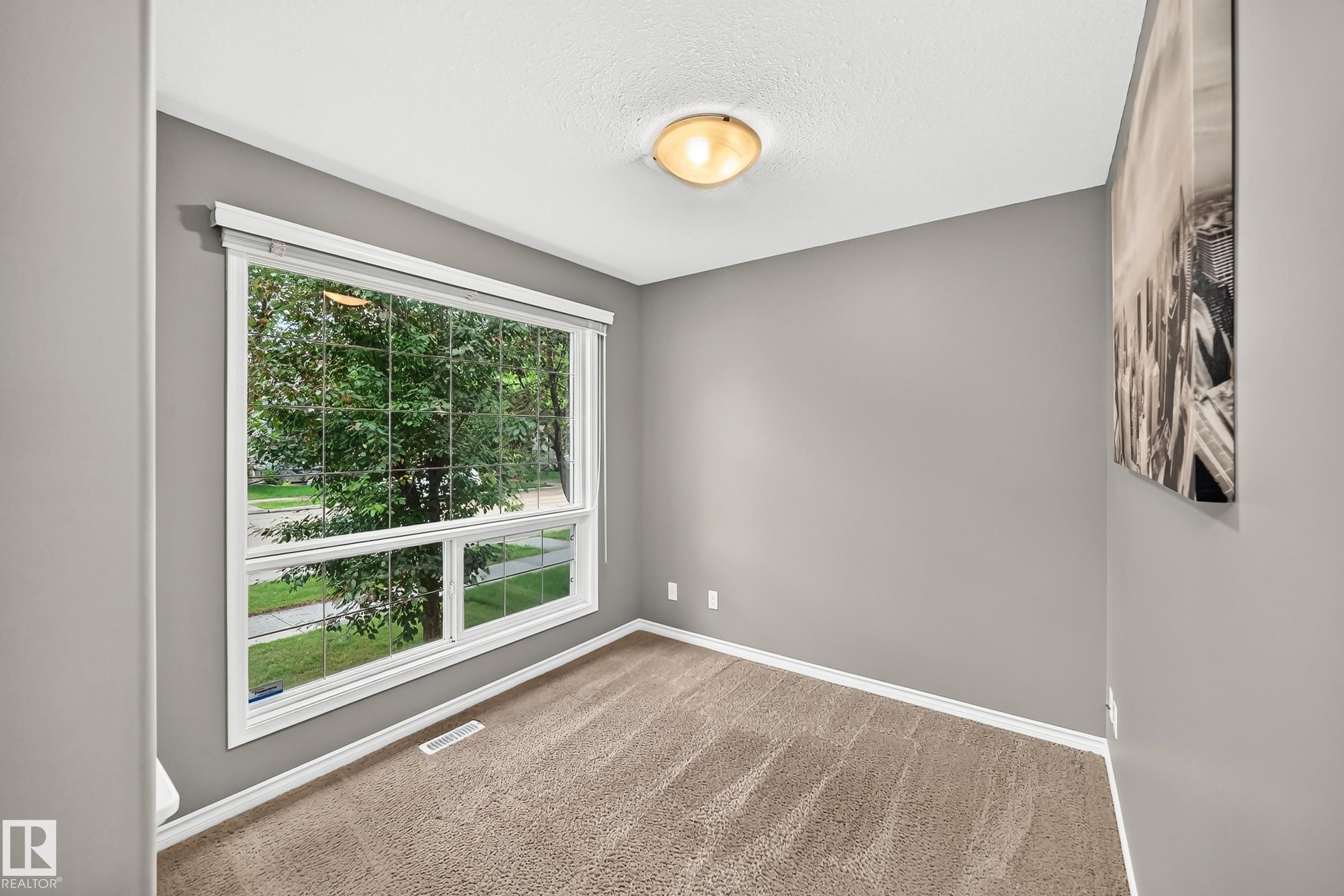 430 Hemingway Road, Edmonton, AB