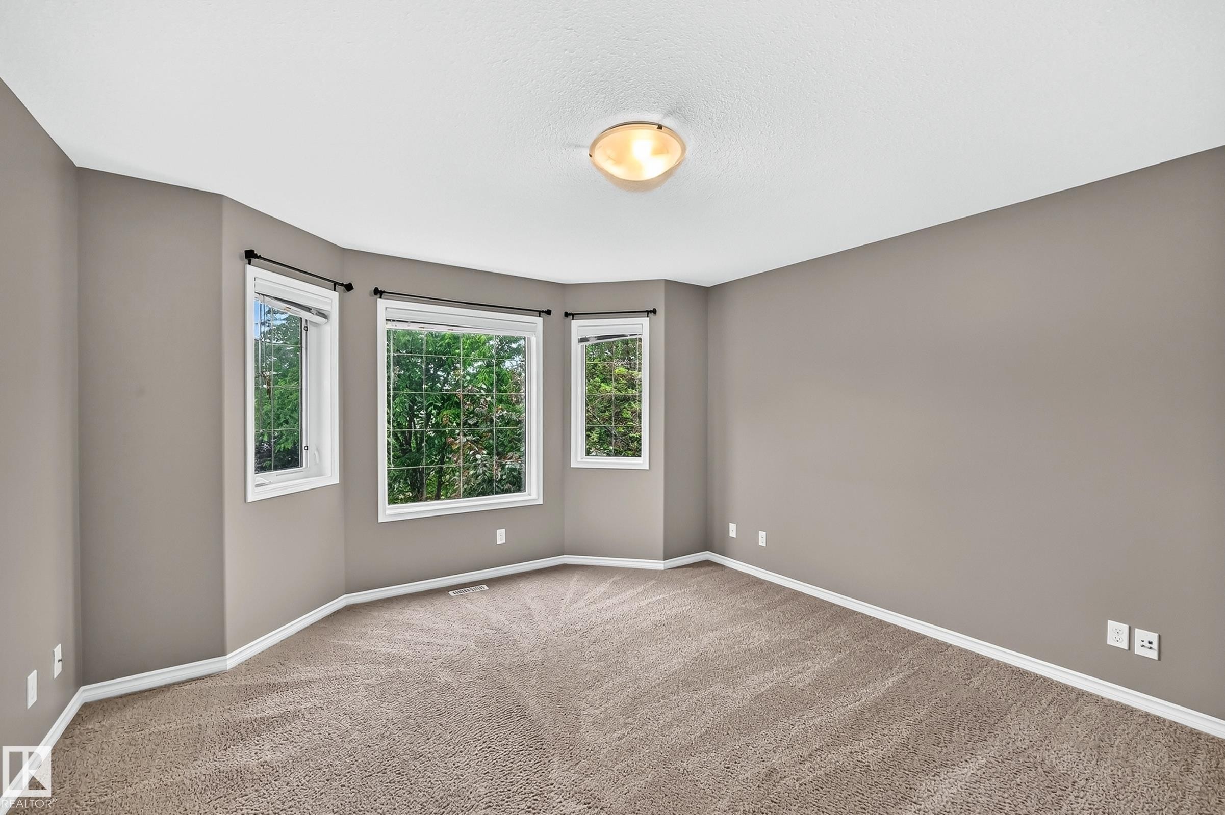 430 Hemingway Road, Edmonton, AB