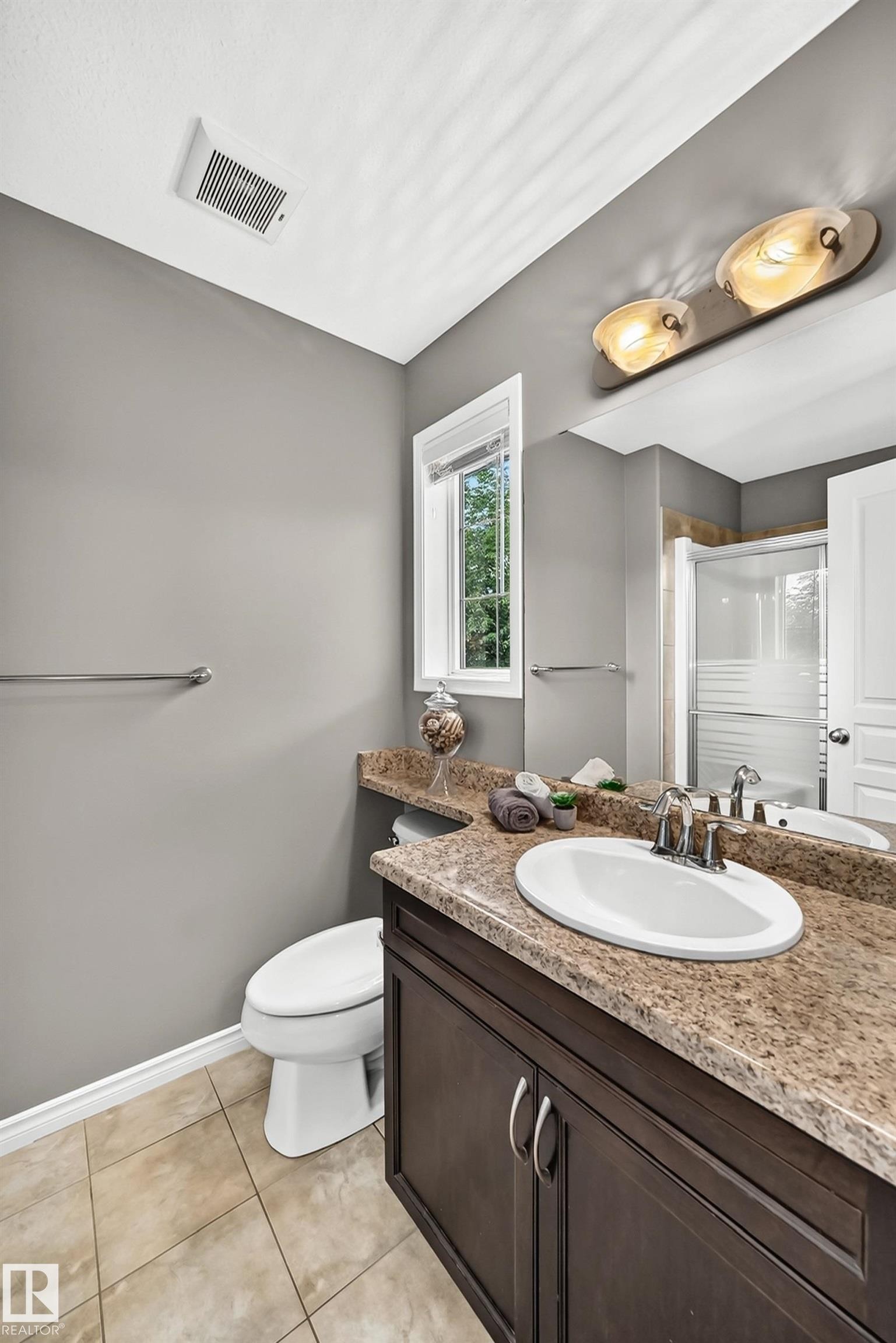 430 Hemingway Road, Edmonton, AB