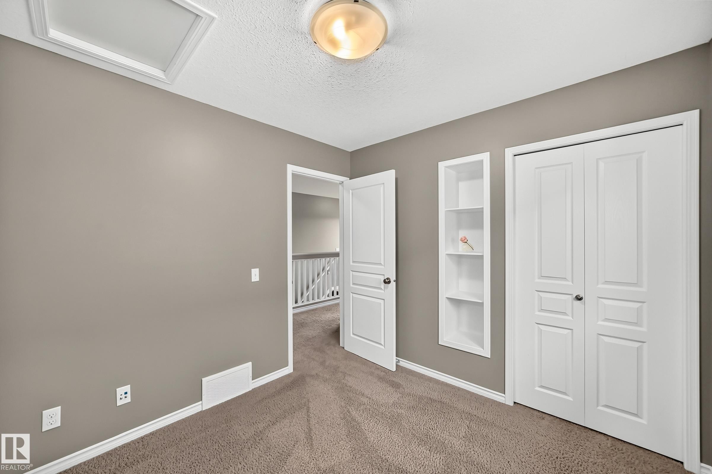 430 Hemingway Road, Edmonton, AB