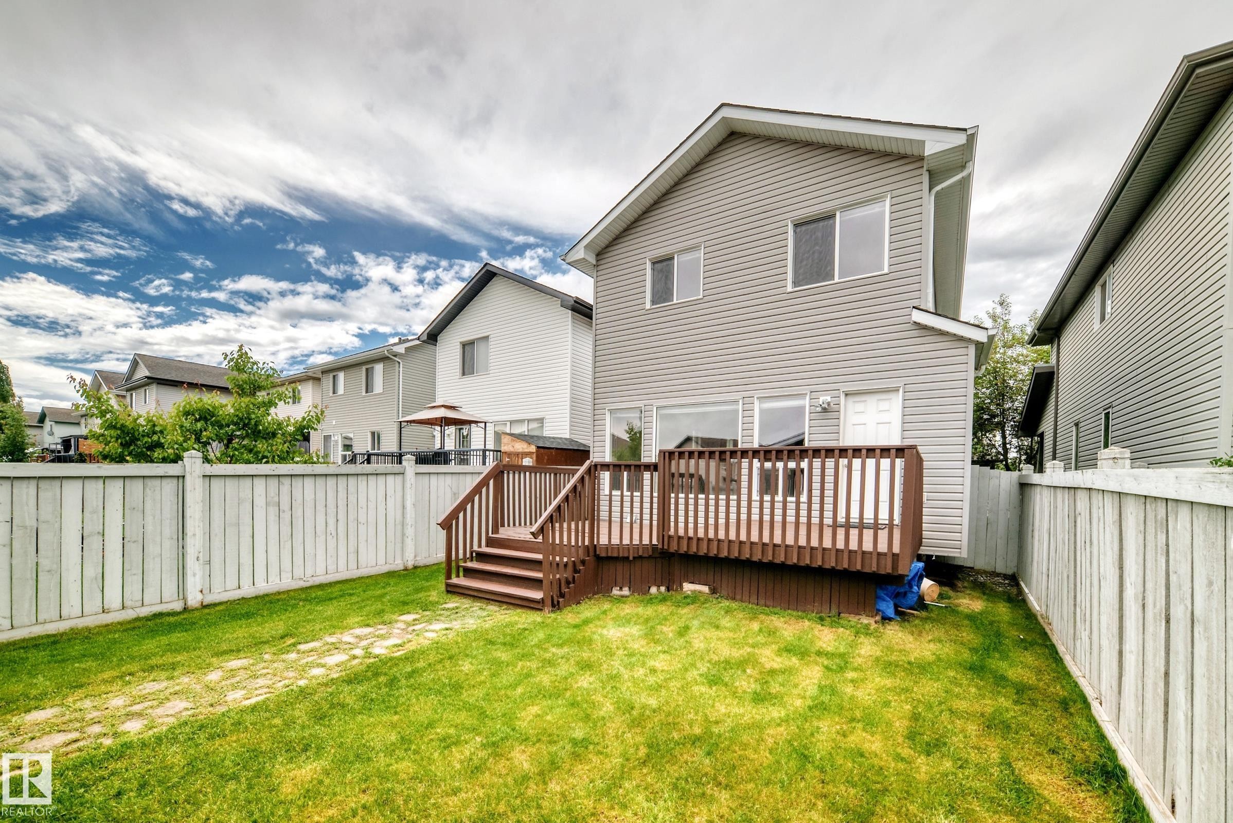 430 Hemingway Road, Edmonton, AB