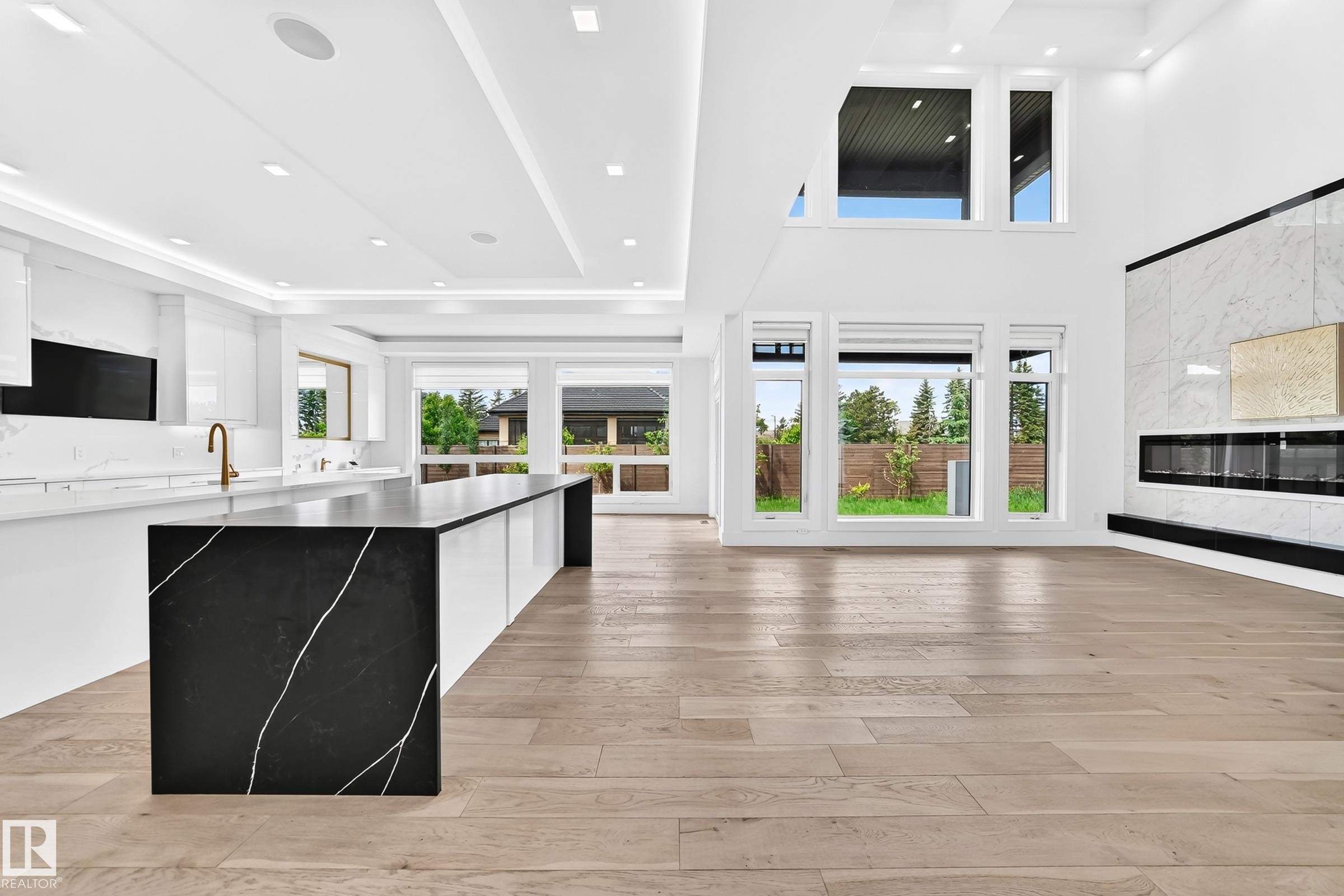 2747 Wheaton Drive, Edmonton, AB