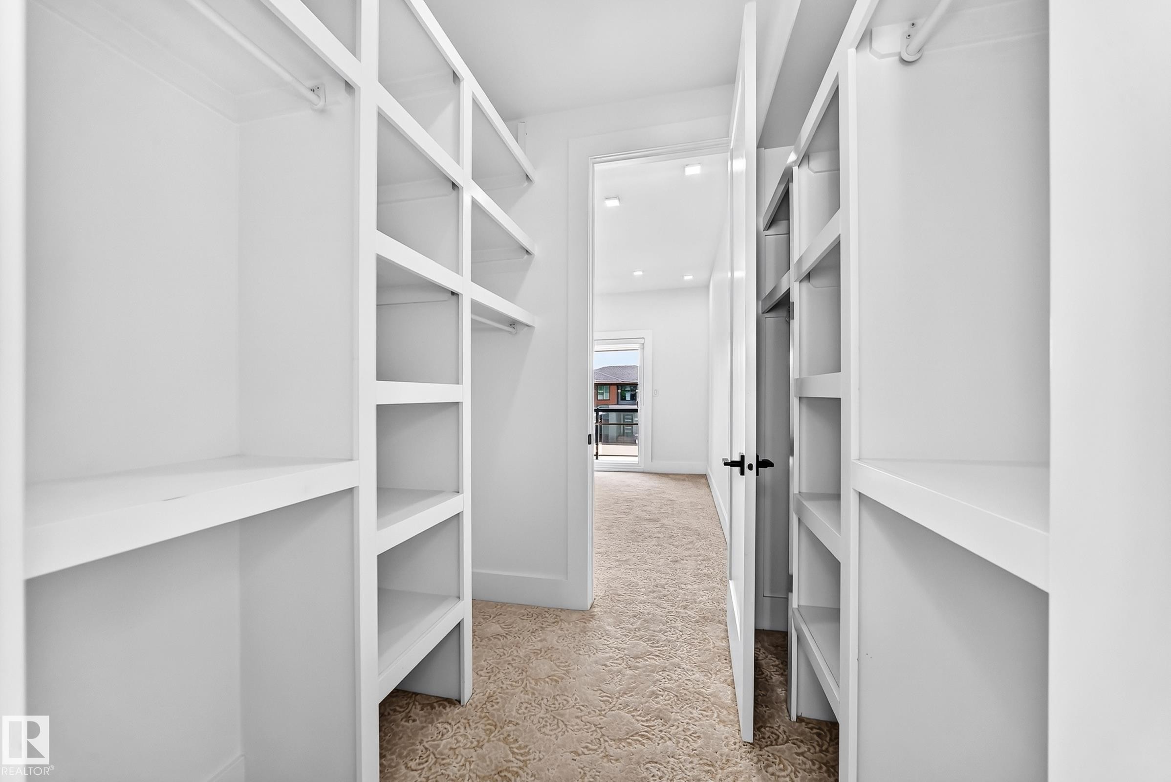 2747 Wheaton Drive, Edmonton, AB