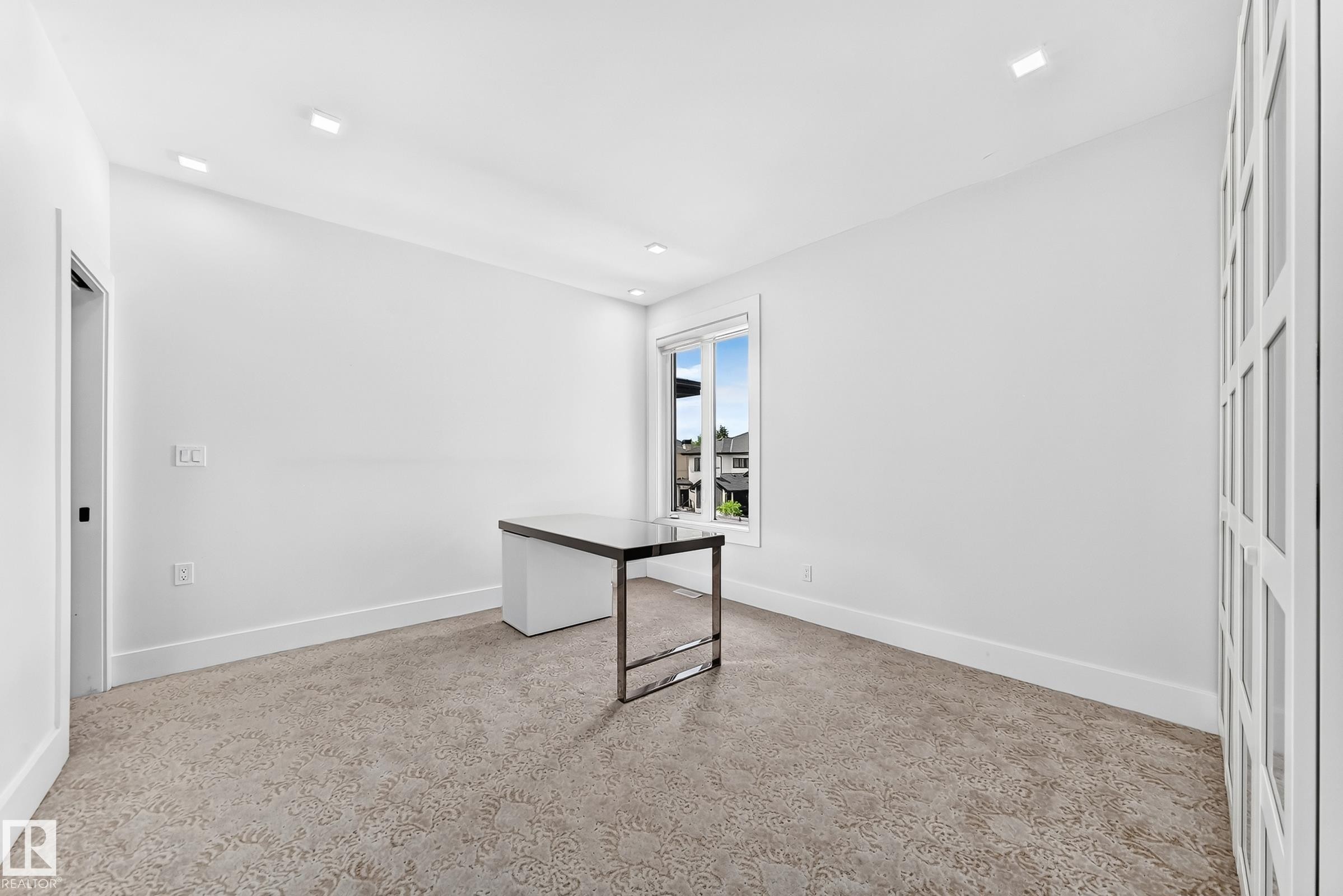 2747 Wheaton Drive, Edmonton, AB
