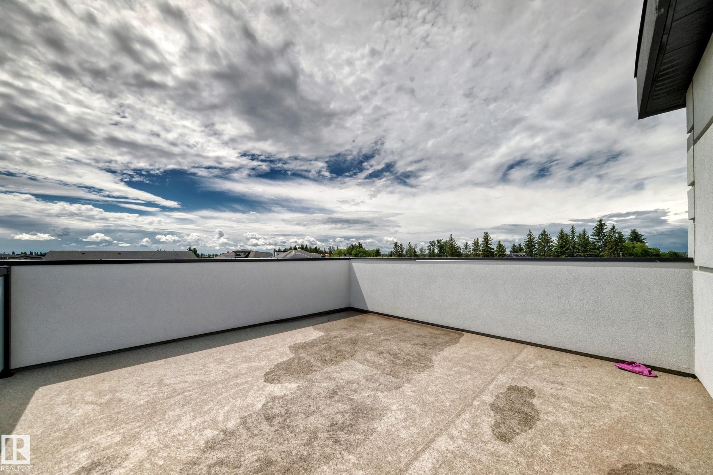 2747 Wheaton Drive, Edmonton, AB