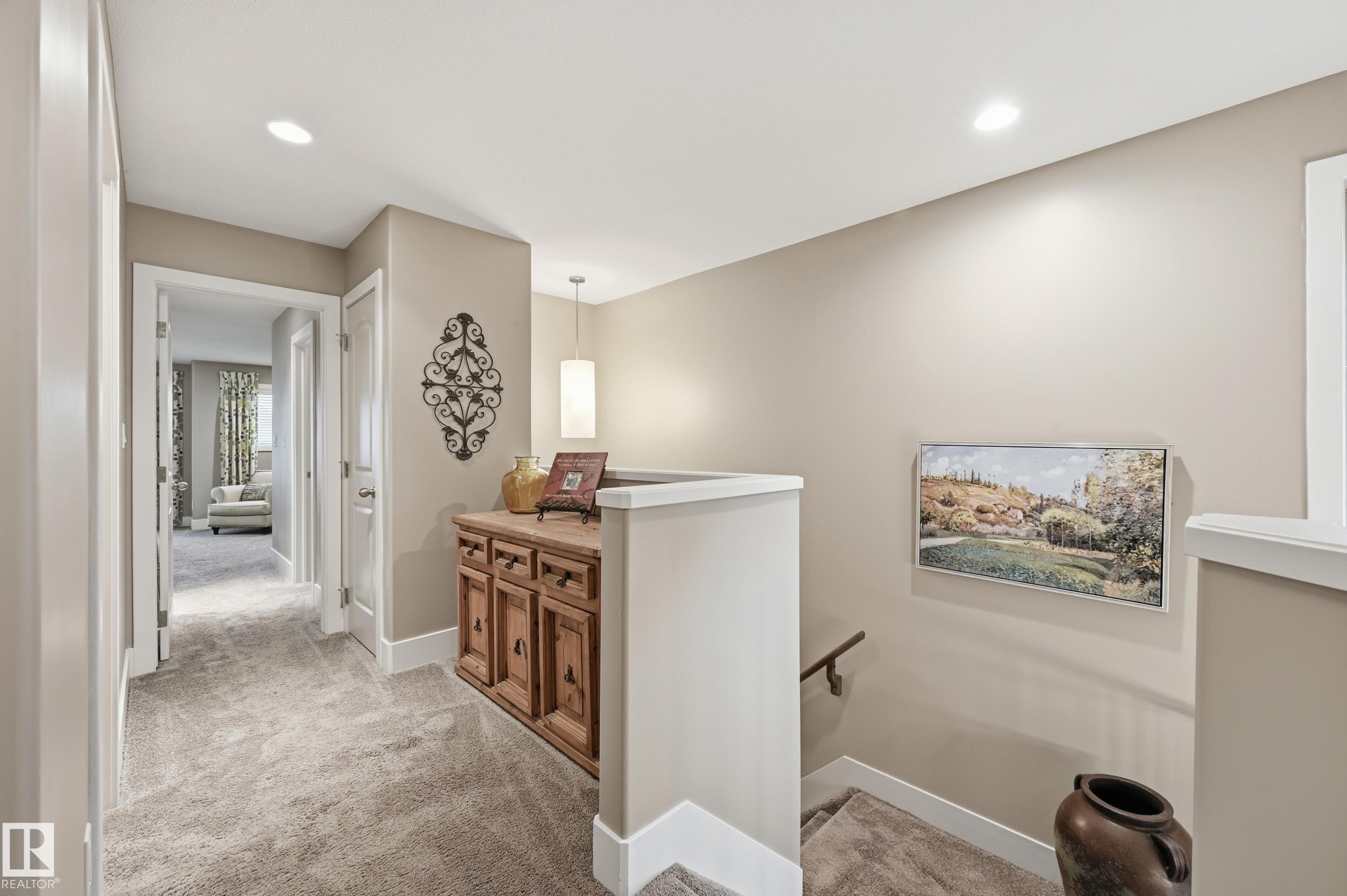 3252 Allan Way, Edmonton, AB - Indoor Photo Showing Other Room