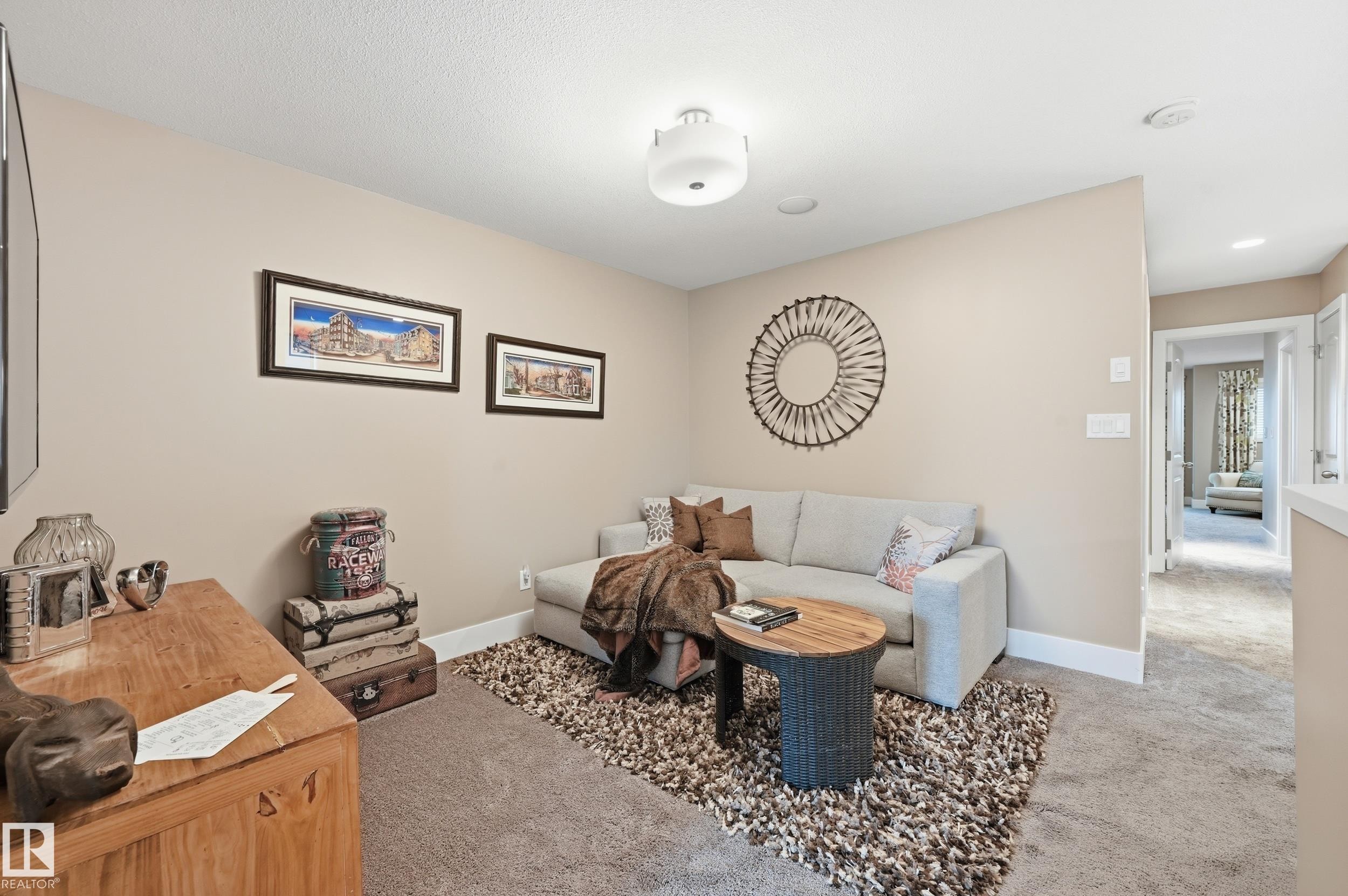 3252 Allan Way, Edmonton, AB - Indoor Photo Showing Other Room