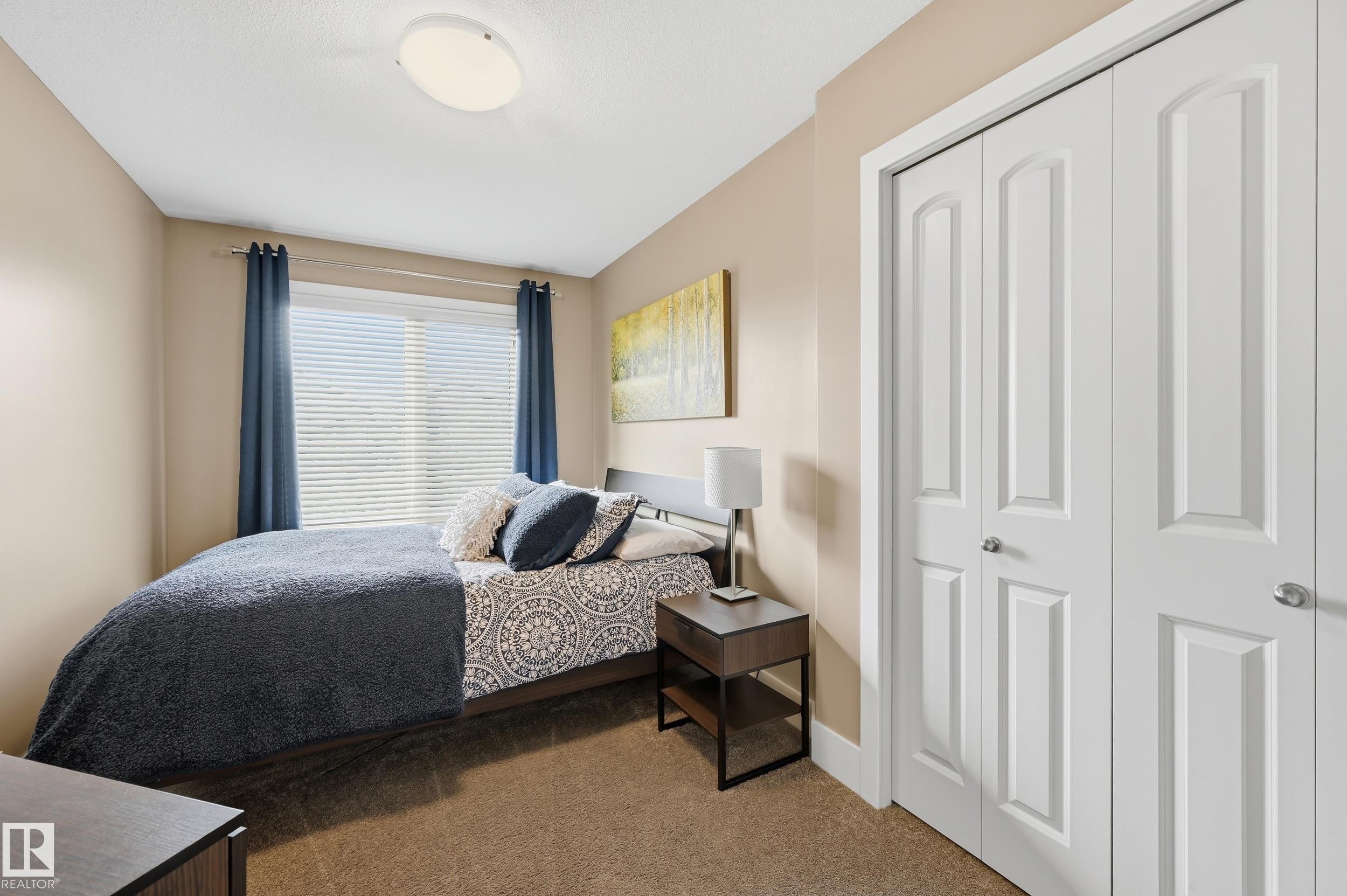 3252 Allan Way, Edmonton, AB - Indoor Photo Showing Bedroom