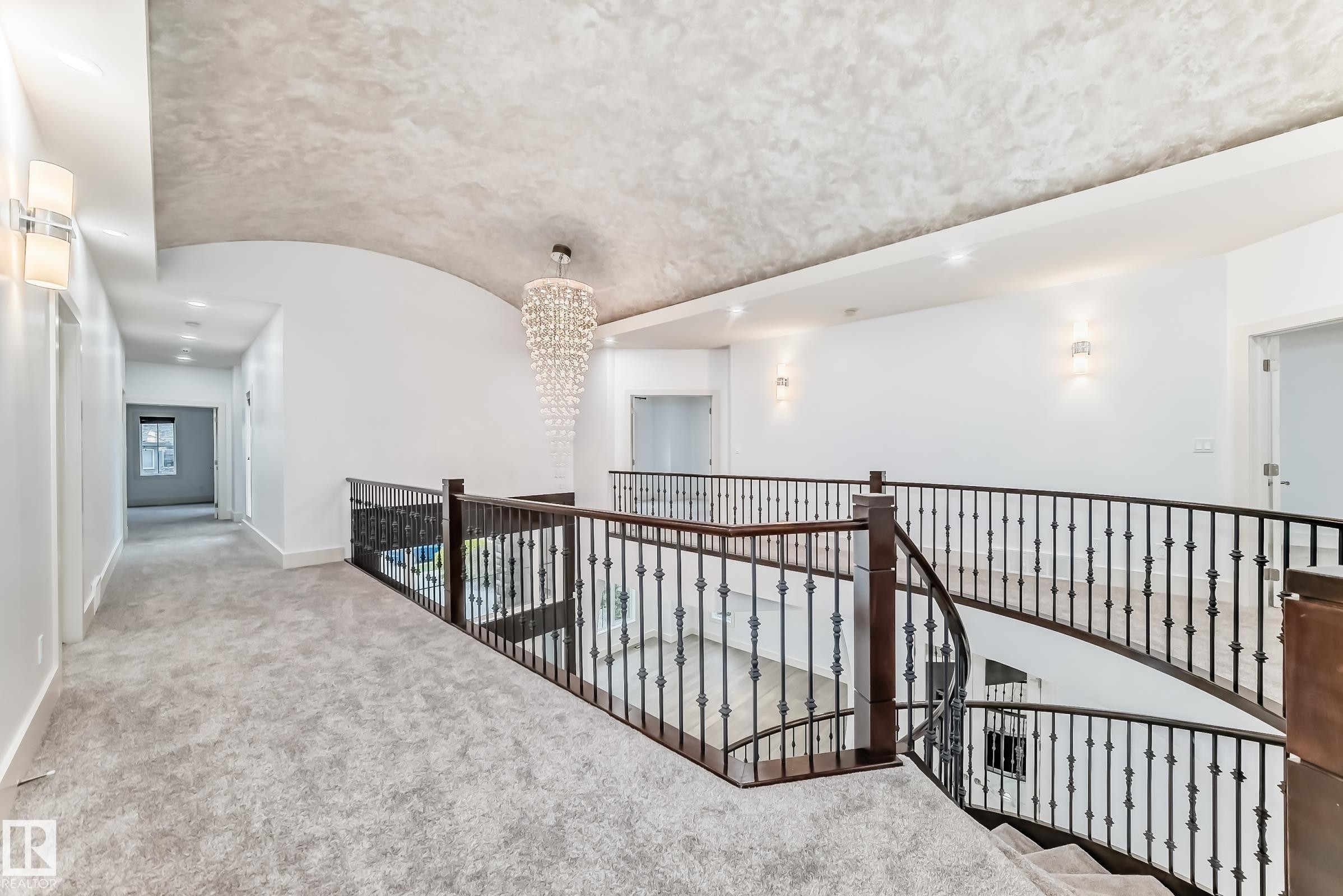 5511 Mcluhan Bluff Bluff, Edmonton, AB