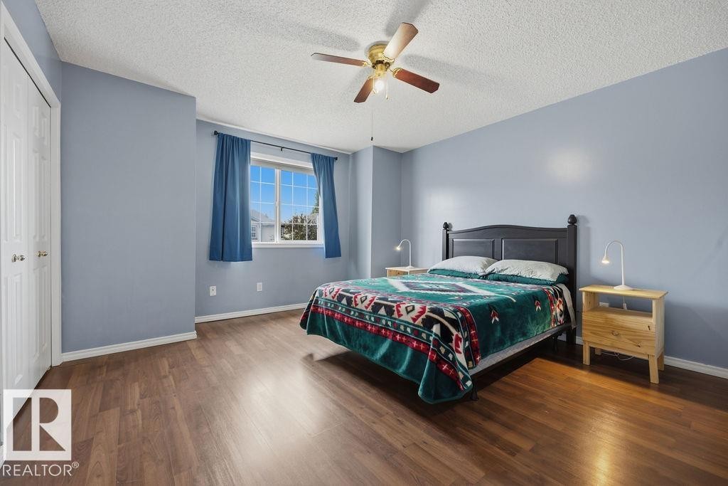 4 2004 Grantham Court, Edmonton, AB