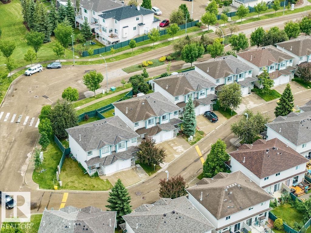 4 2004 Grantham Court, Edmonton, AB