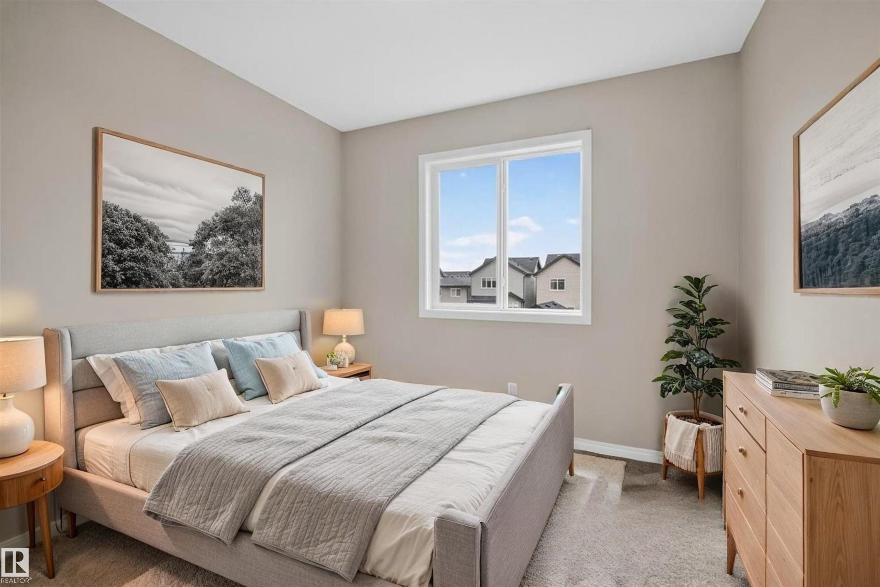 Bedroom with neutral wall tones and carpeted flooring - 2144 51 Street, Edmonton, AB