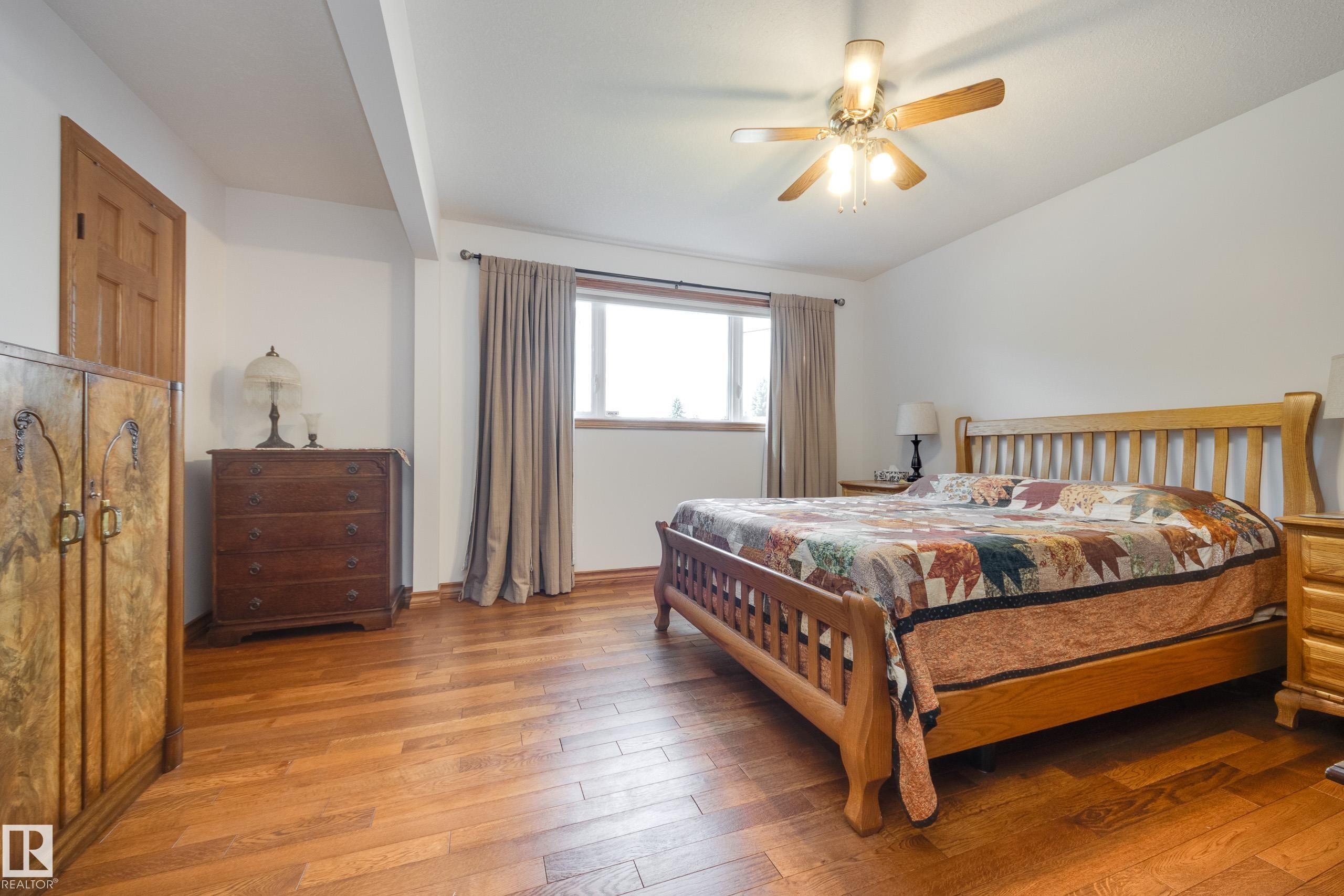 7216 103 Avenue, Edmonton, AB