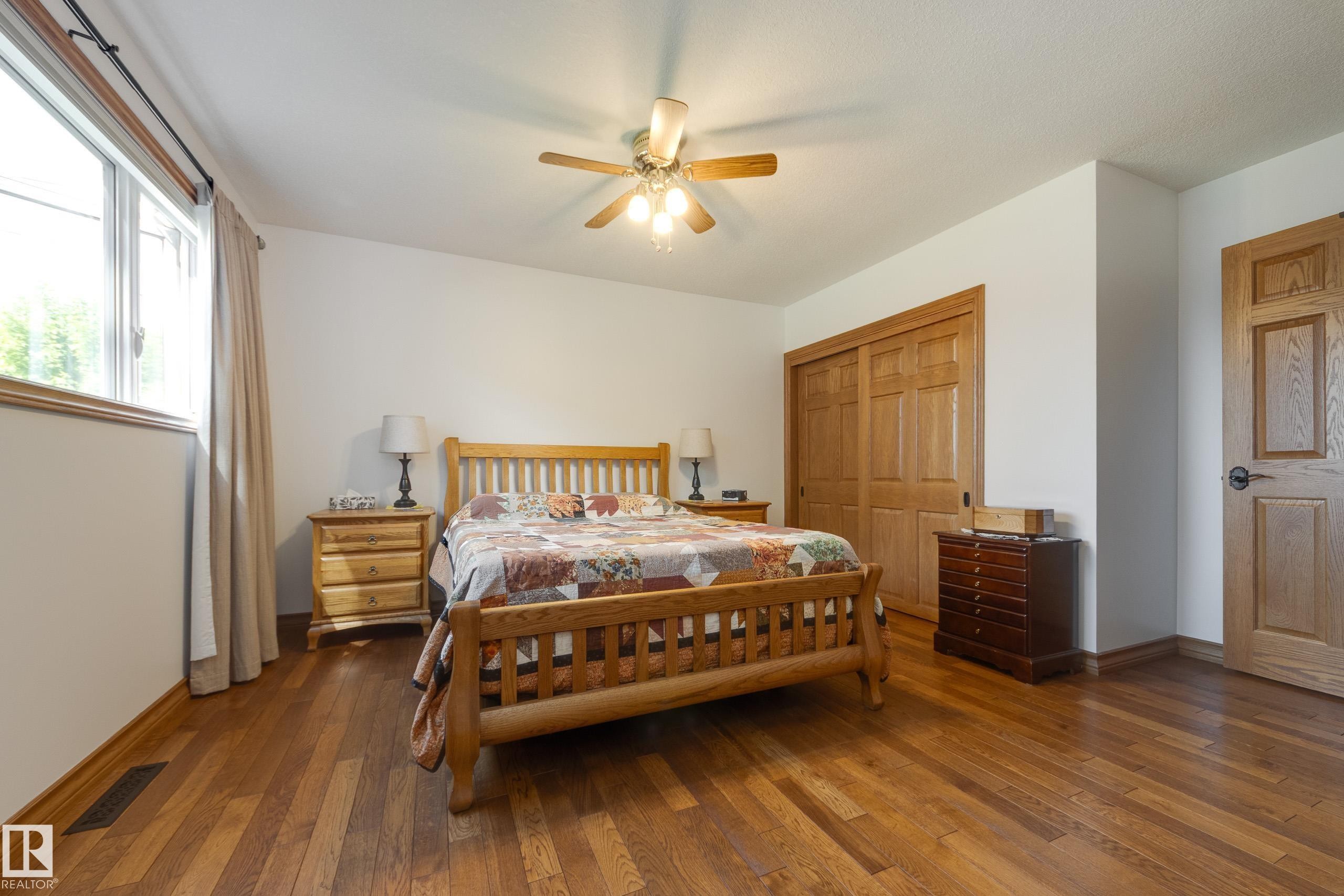 7216 103 Avenue, Edmonton, AB
