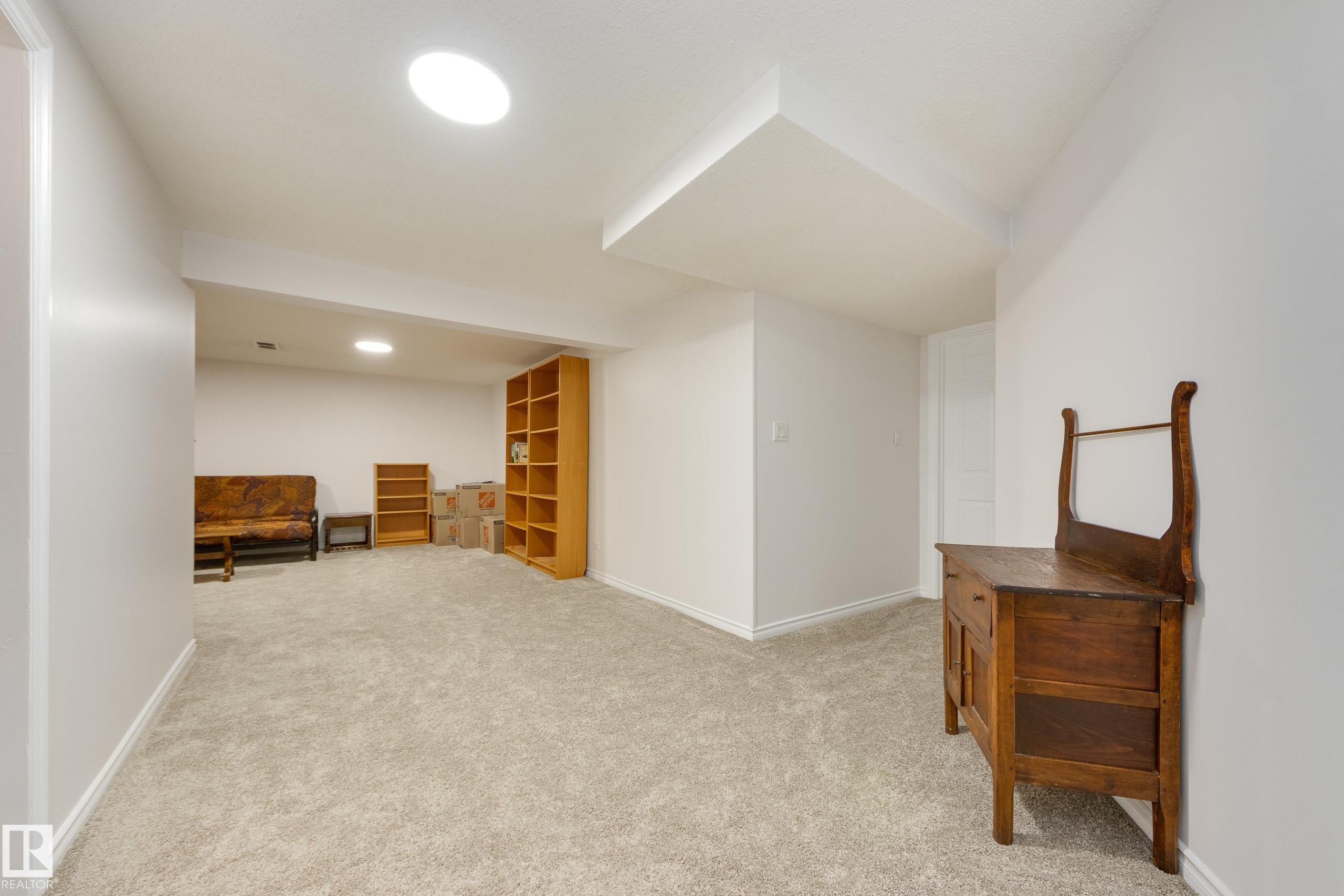 7216 103 Avenue, Edmonton, AB